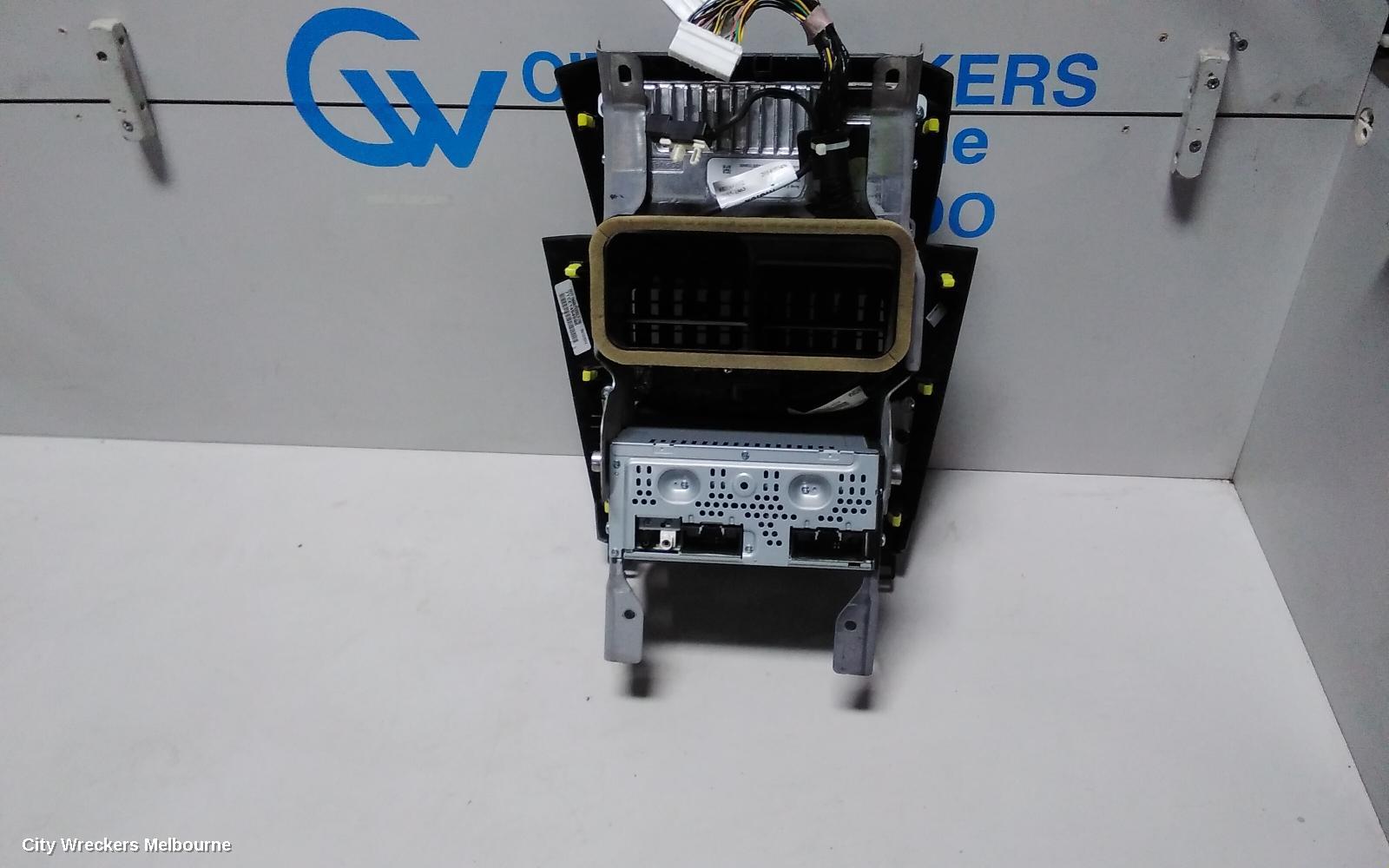 FORD TERRITORY RADIO/CD/DVD/SAT/TV, SZ MKI-MKII, DISPLAY UNIT 8IN, 04/2011 - 12/2016