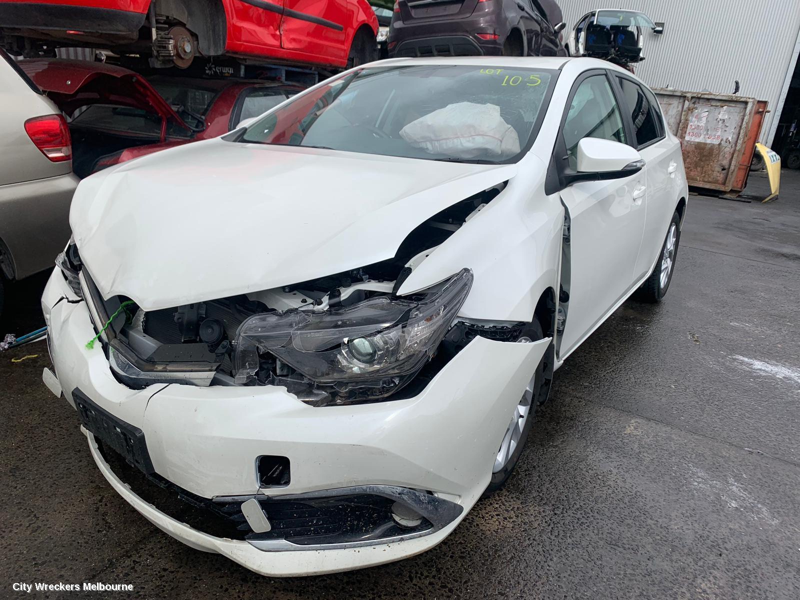 TOYOTA COROLLA DOOR HANDLE, OUTER, LH FRONT/RH FRONT, ZRE182R, HATCH, 03/2015 - 06/2018