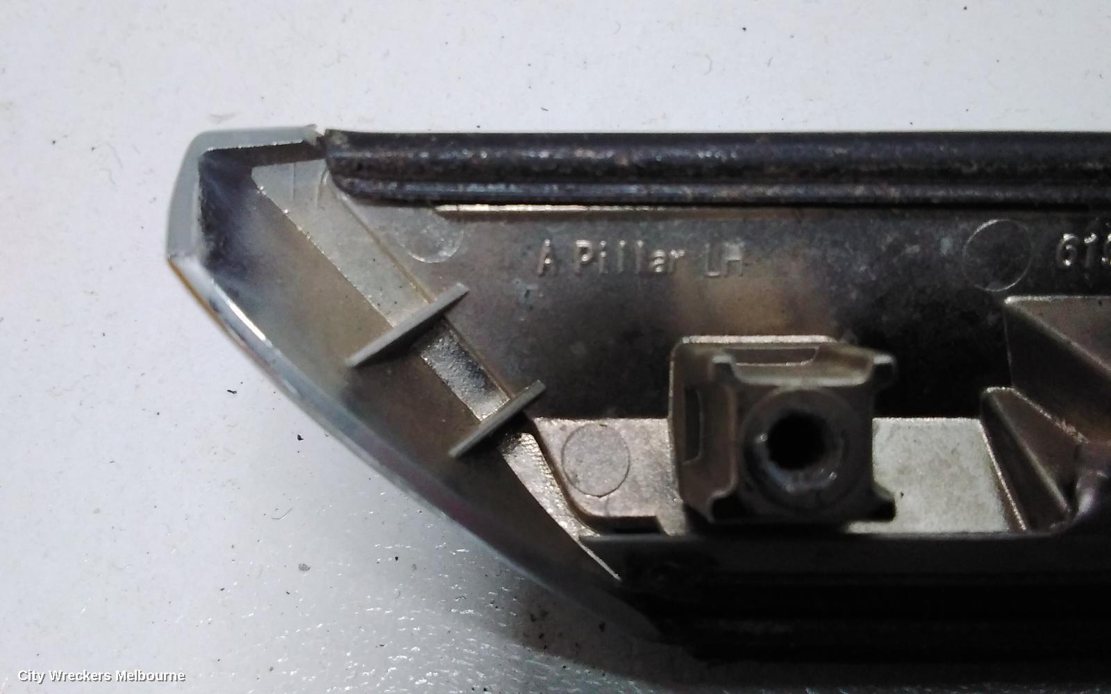 CHRYSLER 300C DOOR MOULD, CHOROM MOULD REFER TO PHOTO: 67882, LX2, 12/2011 - 12/2021