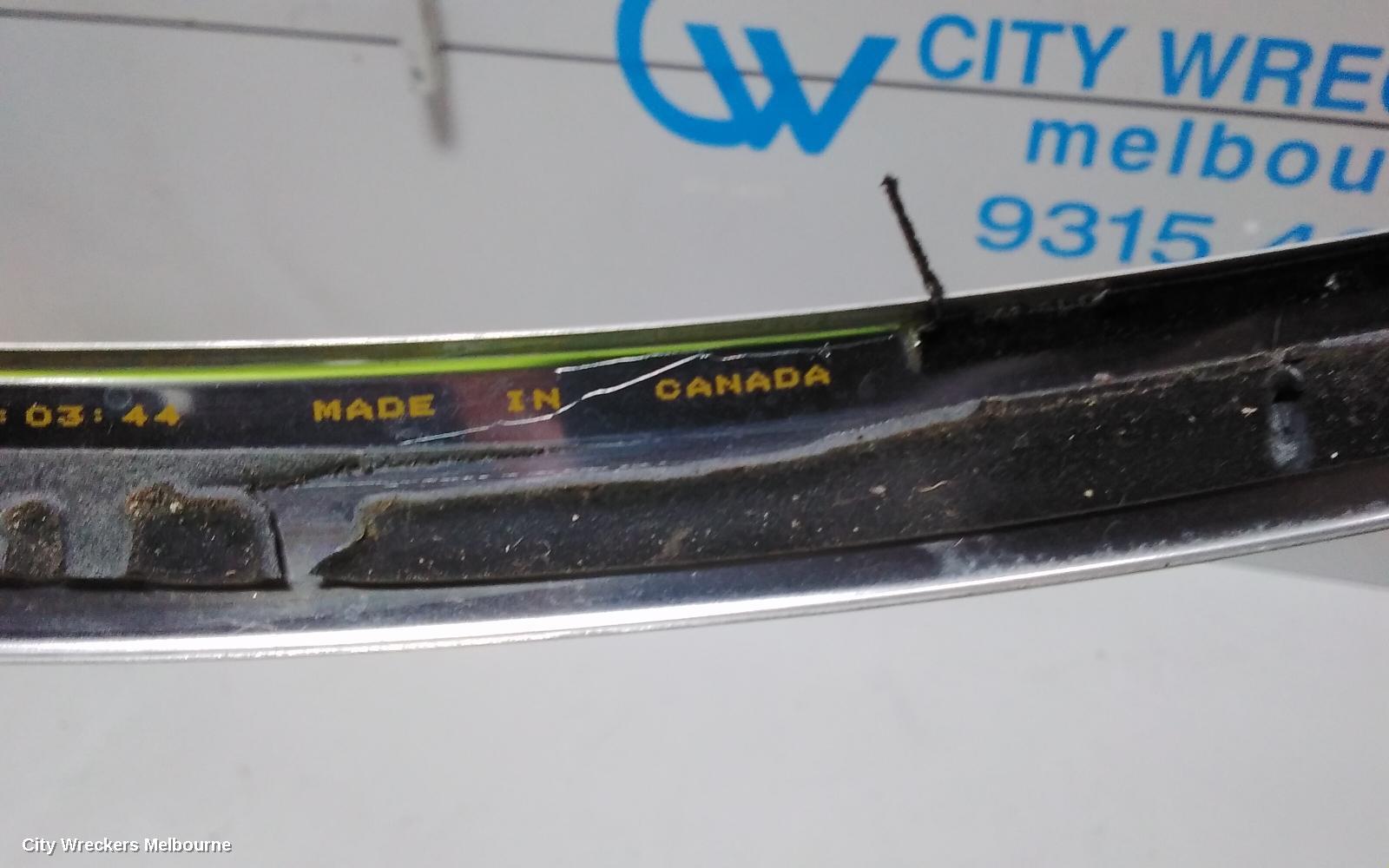 CHRYSLER 300C DOOR MOULD, DOOR TOP CHOROM : 67884, LX2, 12/2011 - 12/2021
