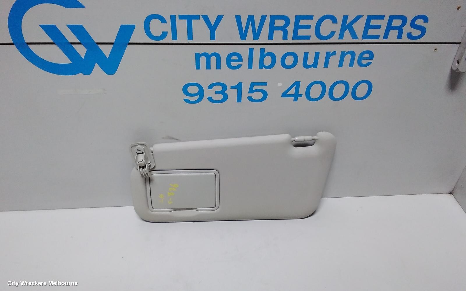 MAZDA 2 SUNVISOR, DE SERIES, LH SIDE, 09/2007 - 09/2014