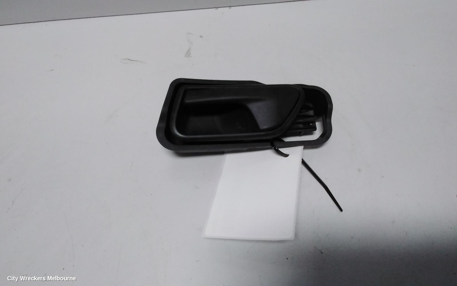 VOLKSWAGEN CADDY DOOR HANDLE, 2K, LH FRONT, INNER, 08/2010 - 06/2015