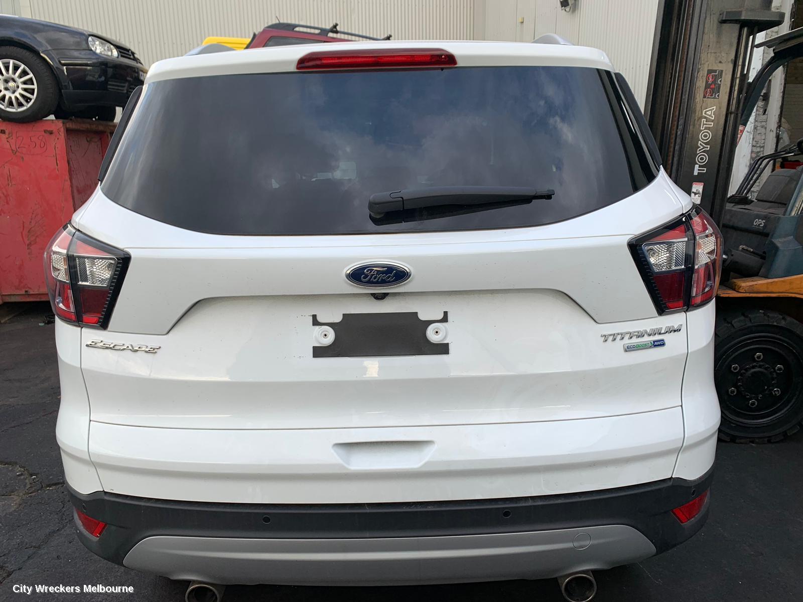 FORD ESCAPE RIGHT HEADLAMP, ZG, TITANIUM, XENON TYPE, 09/2016 - 05/2020