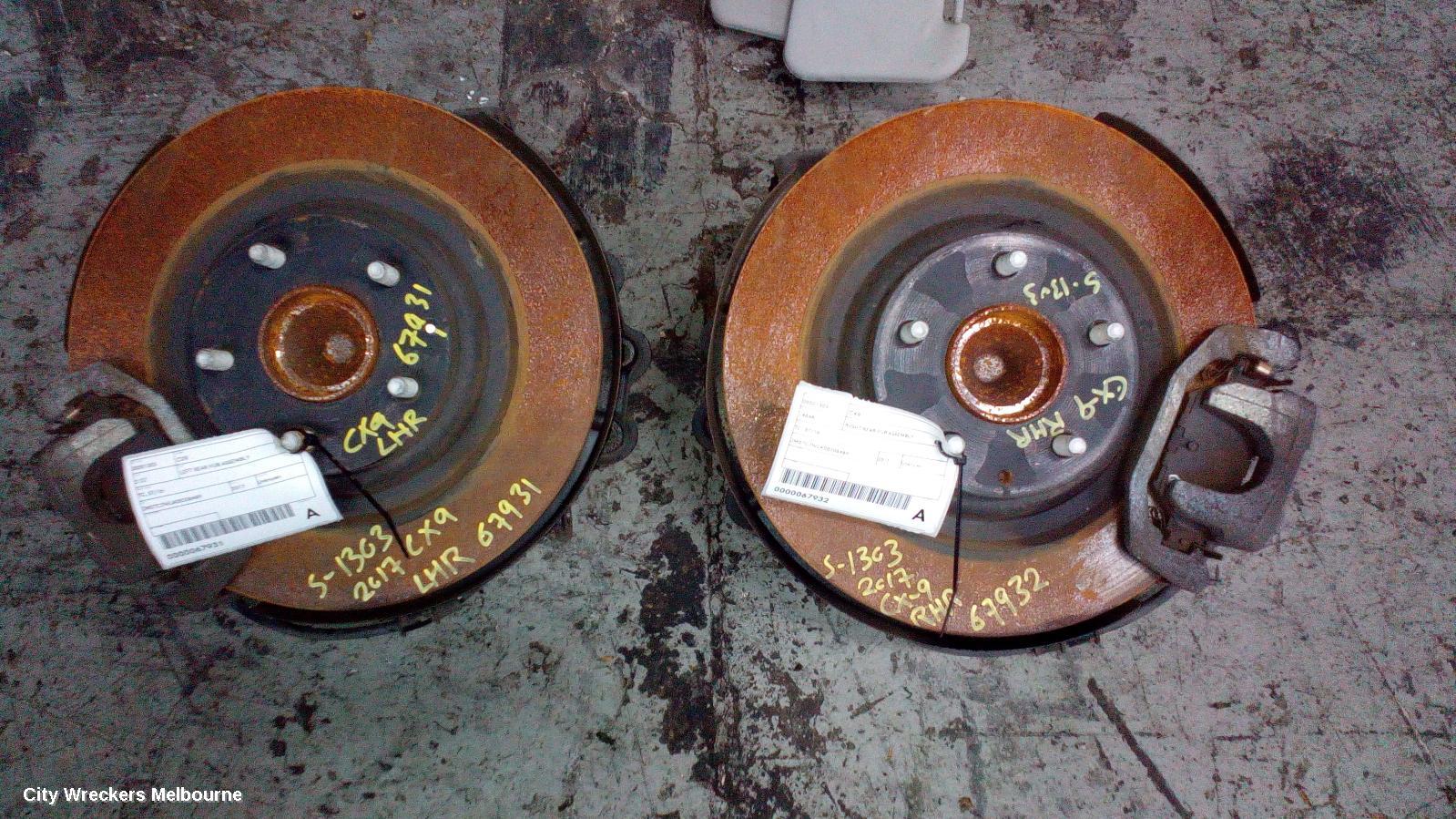 MAZDA CX9 RIGHT REAR HUB ASSEMBLY, TC, FWD, 2.5, PETROL, AUTO T/M, 07/2016 ONWARDS