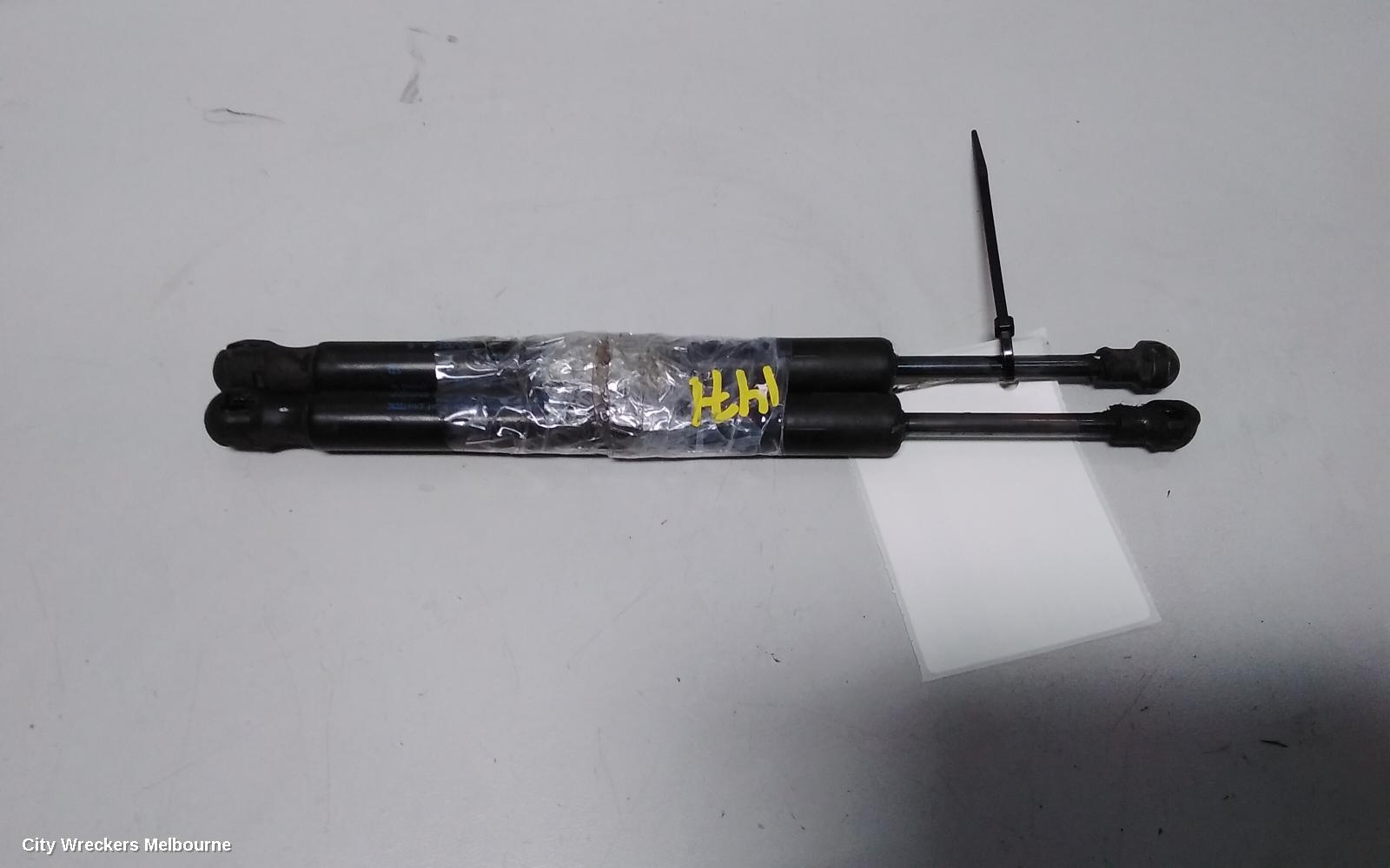 VOLKSWAGEN JETTA HATCH STRUT, 1KM, BOOTLID STRUTS (PAIR), 02/2006 - 07/2011