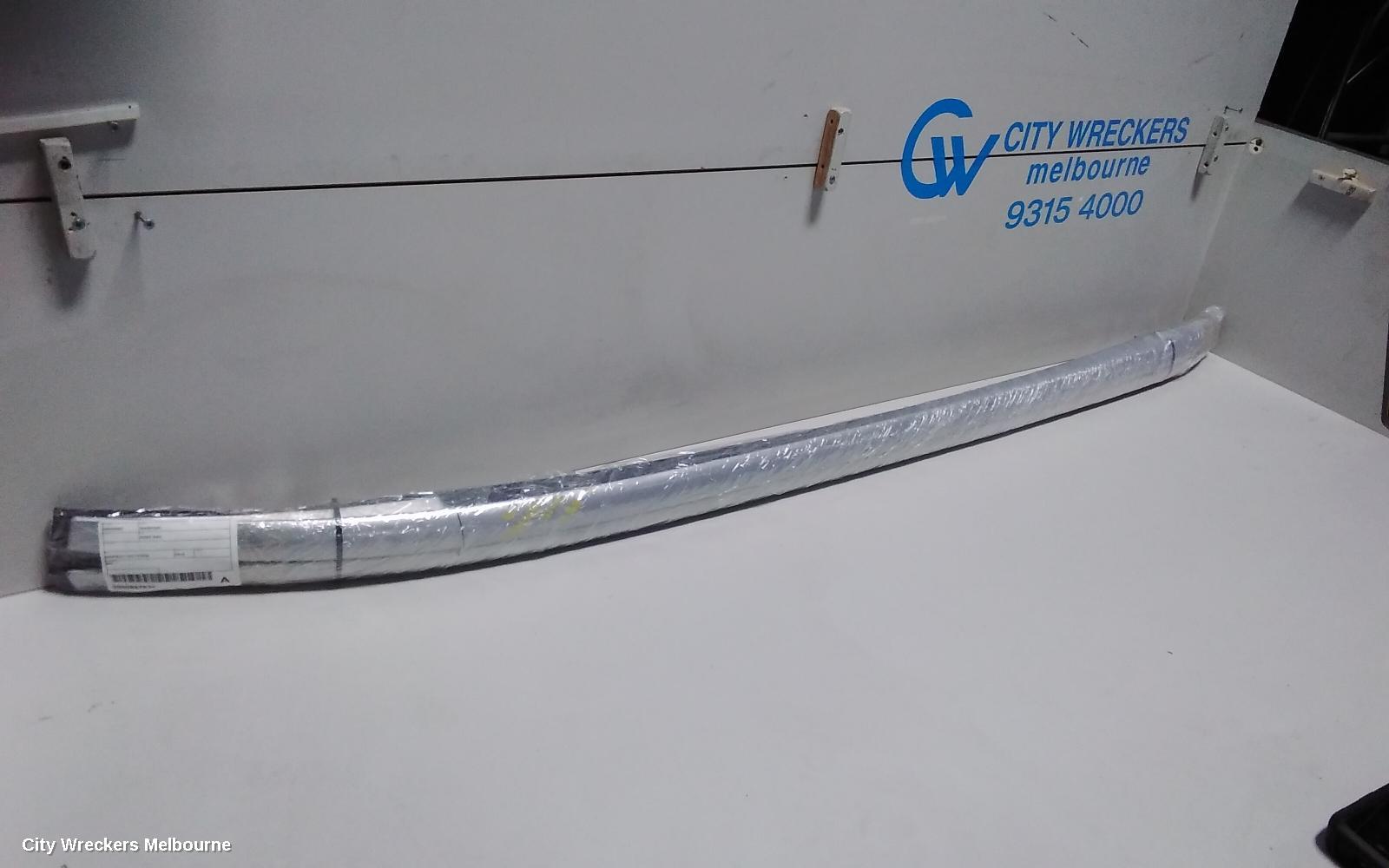 NISSAN QASHQAI ROOF RAIL