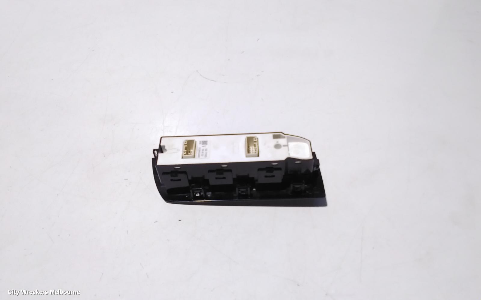 MAZDA CX9 PWR DR WIND SWITCH, RH FRONT (MASTER SWITCH), W/ ONE TOUCH DRIVER POWER WINDOW TYPE, TC, 07/2016 ONWARDS