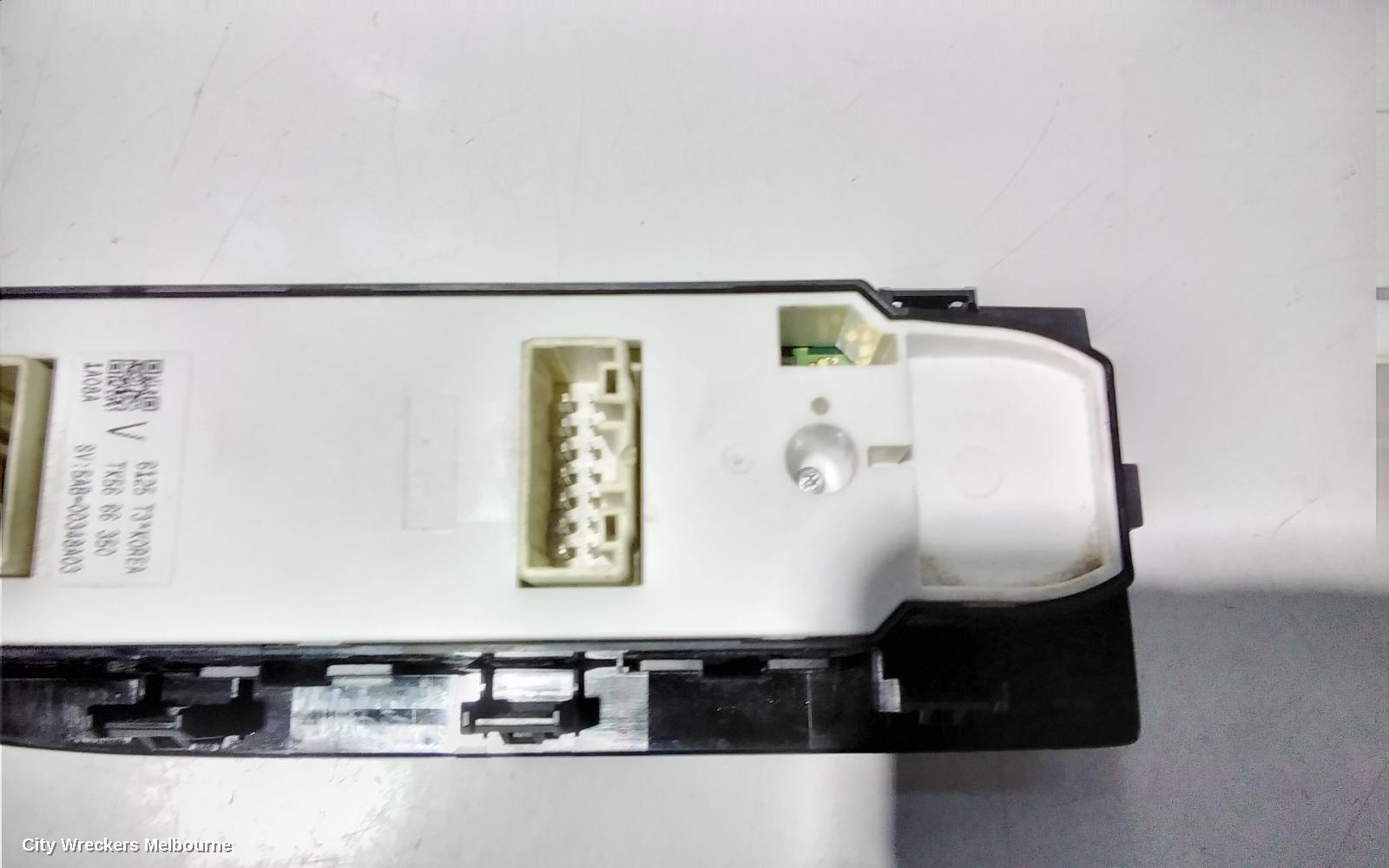 MAZDA CX9 PWR DR WIND SWITCH, RH FRONT (MASTER SWITCH), W/ ONE TOUCH DRIVER POWER WINDOW TYPE, TC, 07/2016 ONWARDS