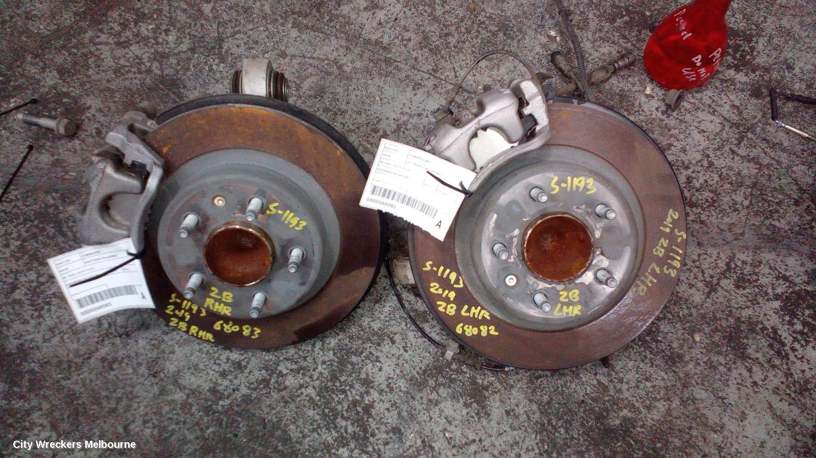 HOLDEN COMMODORE RIGHT REAR HUB ASSEMBLY, ZB, FWD, 10/2017 - 12/2020