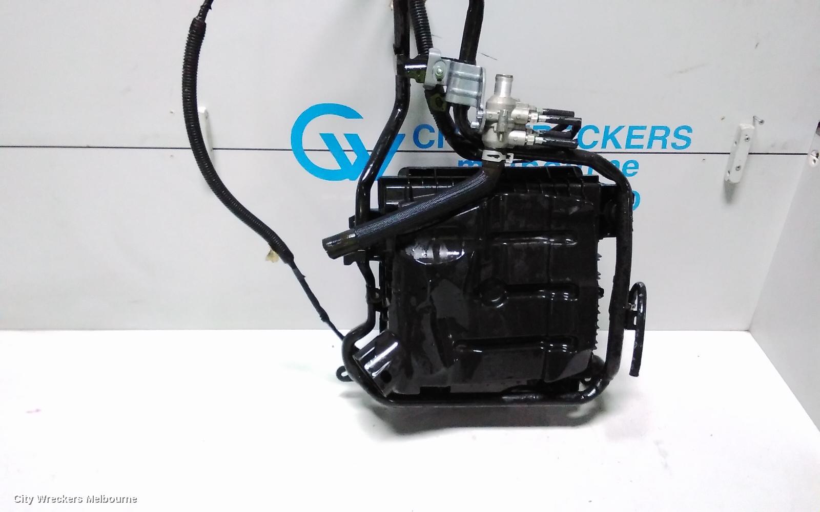 RENAULT TRAFIC AIR CLEANER/BOX, AIR CLEANER, X83, M9R, 05/2007 - 12/2014