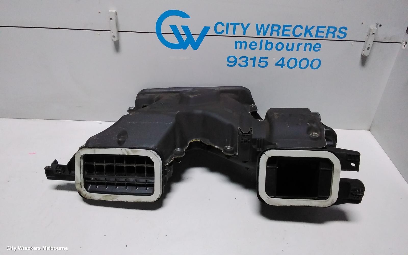 RENAULT TRAFIC HEATER FAN MOTOR, BLOWER MOTOR, X83, 04/2004 - 12/2014