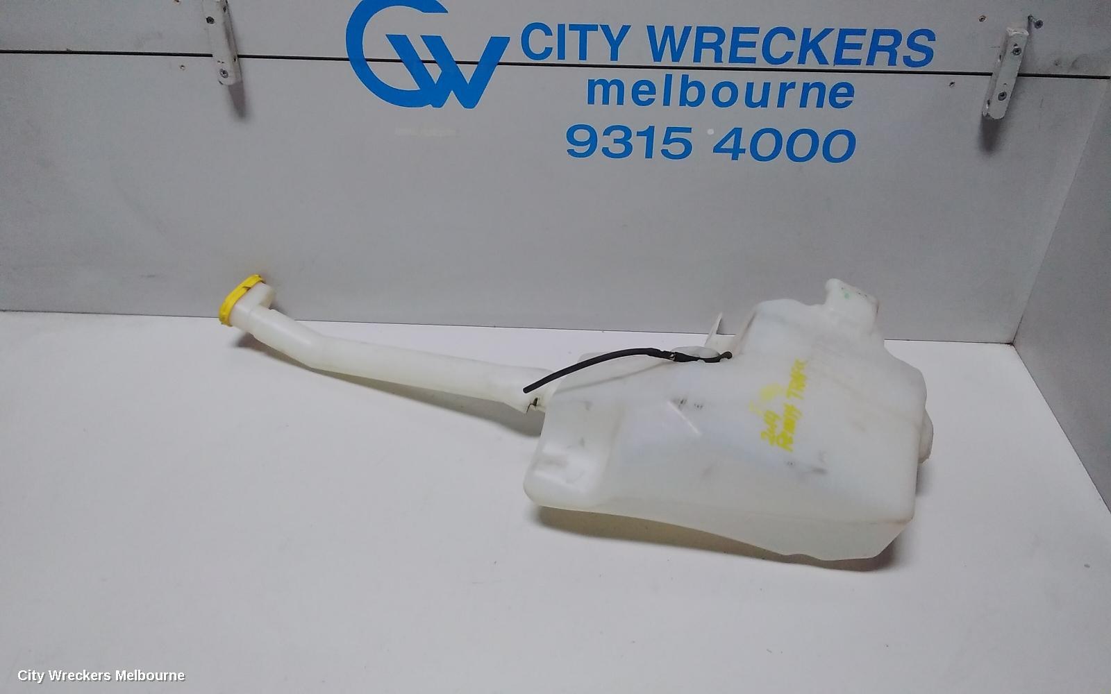 RENAULT TRAFIC WASHER BOTTLE, X83, 05/2007 - 12/2014