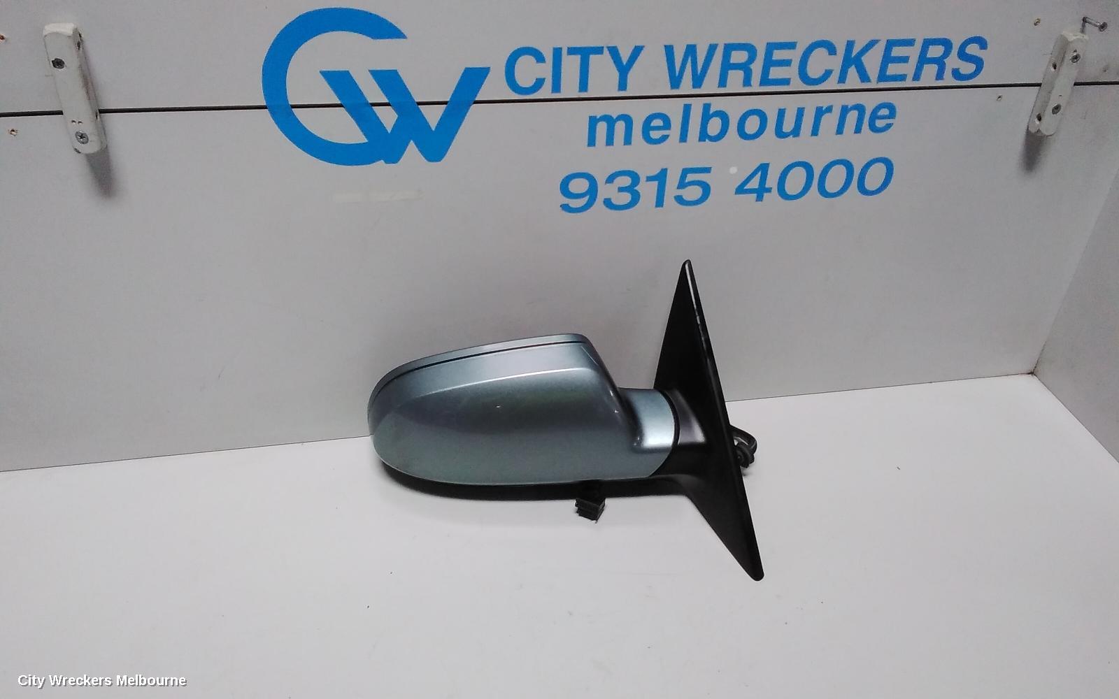 AUDI A5 RIGHT DOOR MIRROR, 8T, A5, HATCH, MANUAL FOLD, HEATED, NON LANE CHANGE ASSIST TYPE (6XD/7Y0), 10/2009 - 11/2016
