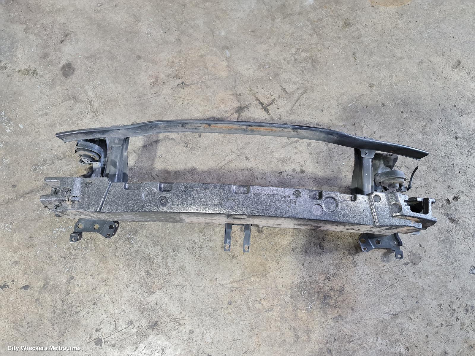 VOLKSWAGEN EOS F/BAR REINFORC/BRACK, CENTRE REINFORCEMENT, 1F, 02/2007 - 04/2011