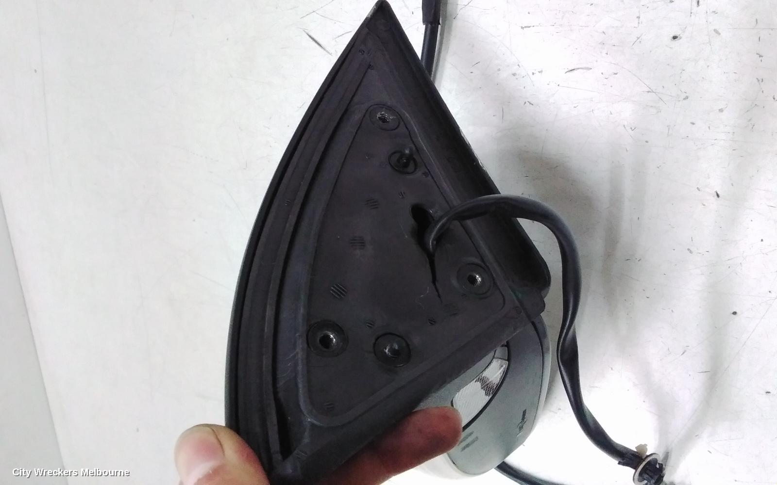 VOLKSWAGEN EOS RIGHT DOOR MIRROR, 1F, COLOUR CODED, 02/2007 - 05/2008