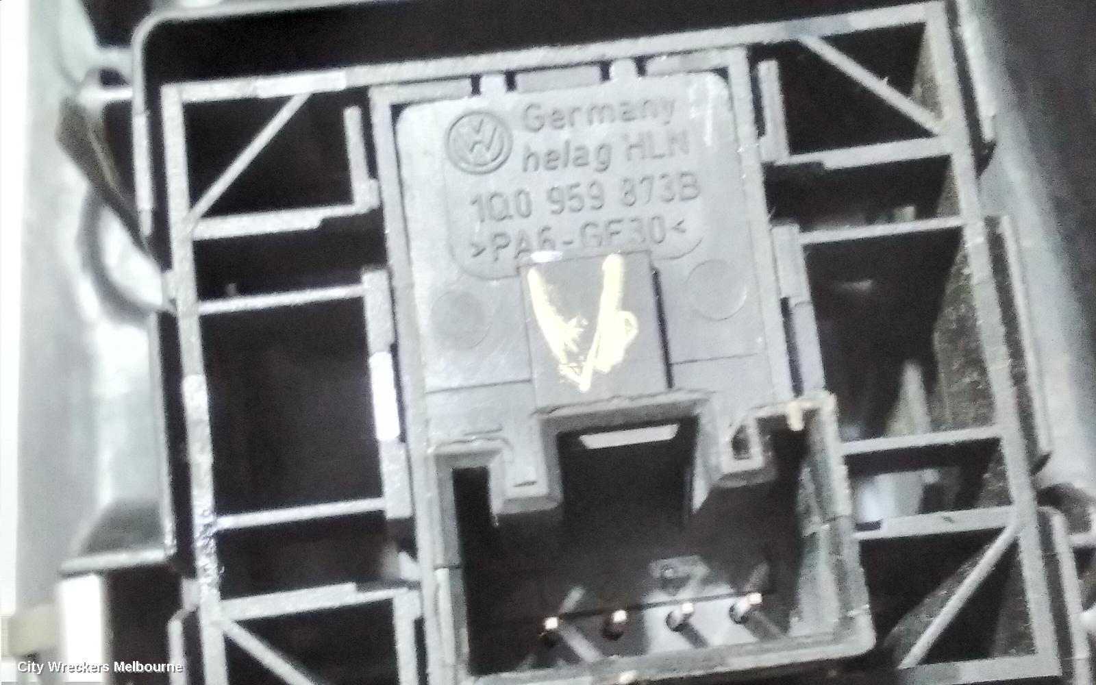 VOLKSWAGEN EOS PWR DR WIND SWITCH, RH WINDOW SWITCH ONLY, ALL WINDOWS, W/O CHROME ON SWITCHES TYPE, 1F, 02/2007 - 04/2011