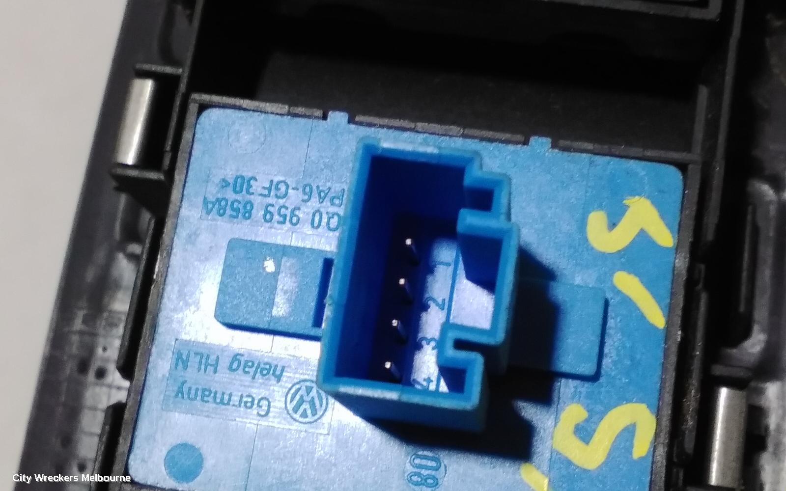 VOLKSWAGEN EOS PWR DR WIND SWITCH, RH WINDOW SWITCH ONLY, ALL WINDOWS, W/O CHROME ON SWITCHES TYPE, 1F, 02/2007 - 04/2011