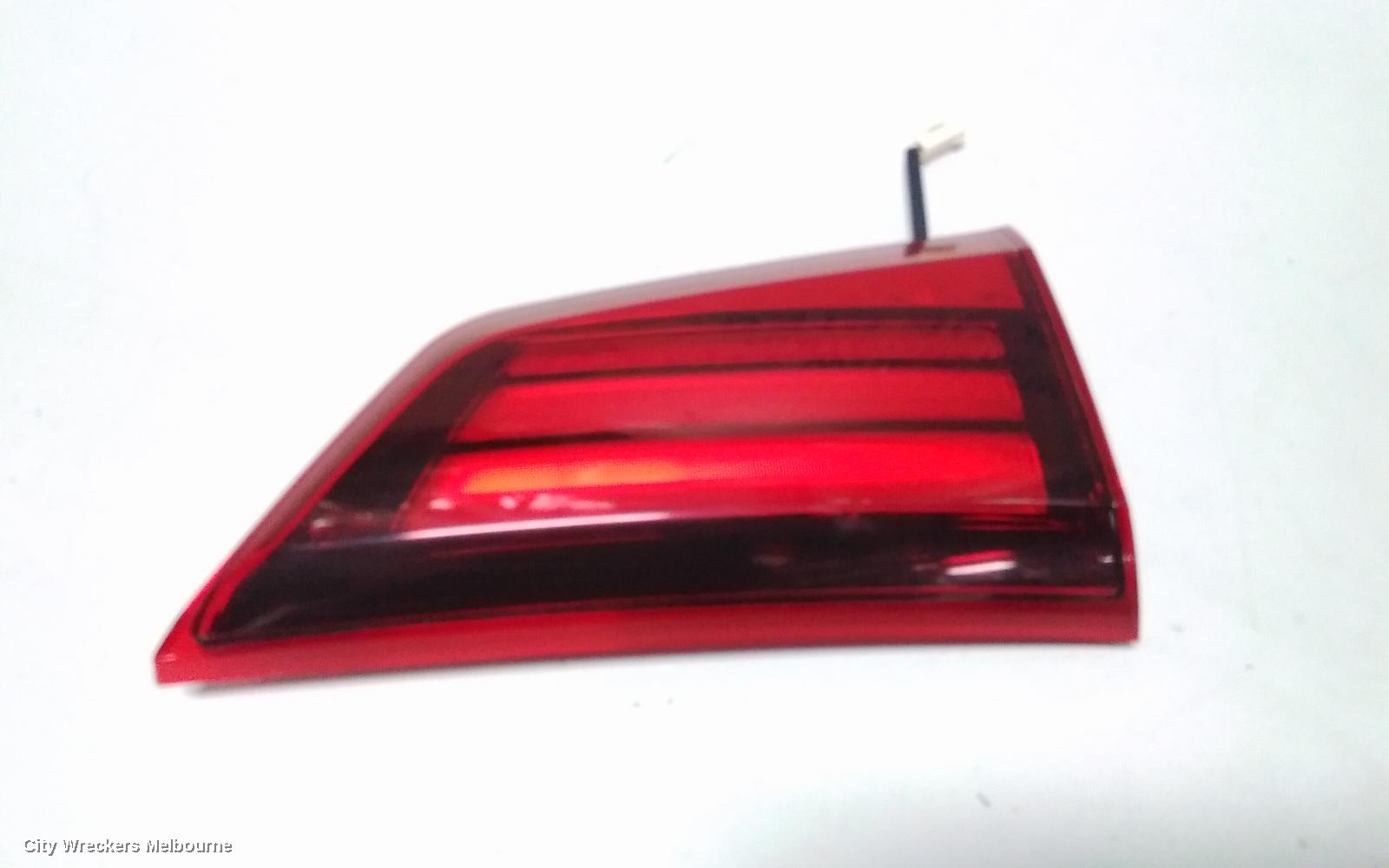 MITSUBISHI OUTLANDER REAR GARNISH, TAILGATE LAMP (LH SIDE), ZK-ZL, 04/2015 ONWARDS