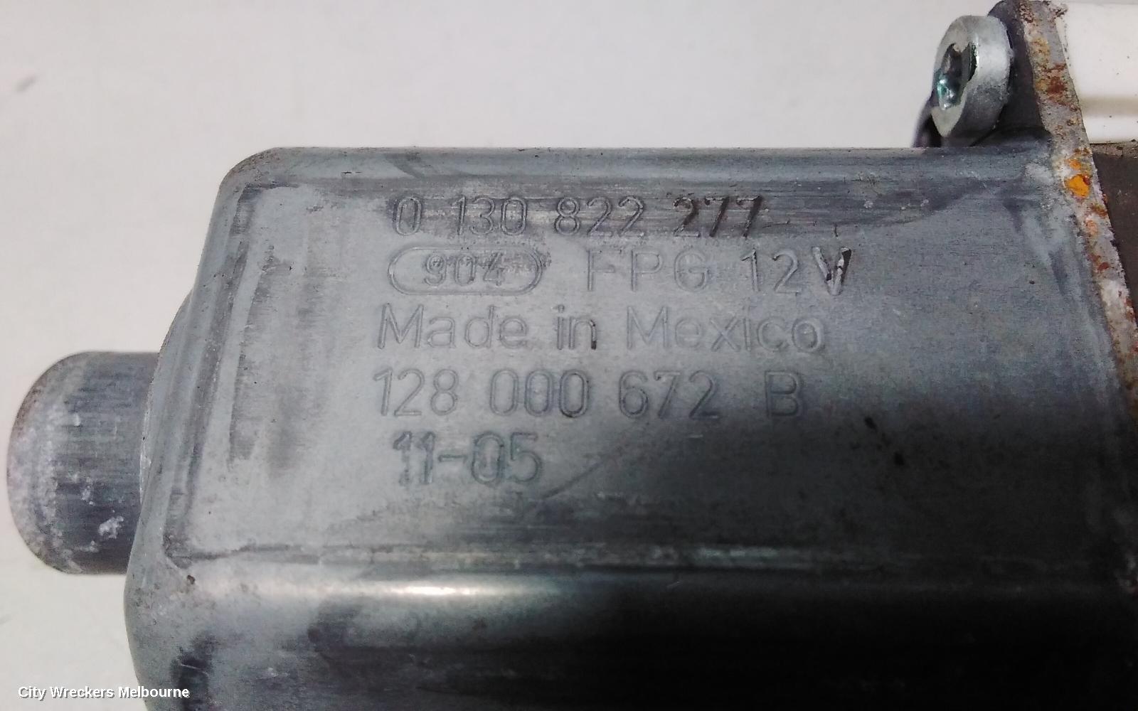 JEEP COMPASS RIGHT FRONT WINDOW REG/MOTOR, MK, 07/2011 - 12/2016
