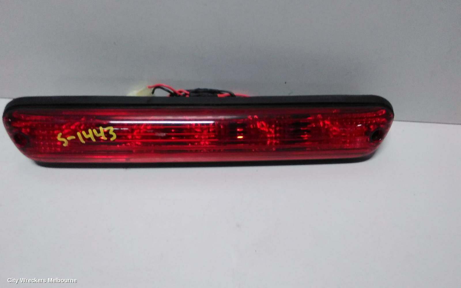 GREAT WALL V200/V240 HIGH LEVEL STOPLIGHT, K2 SERIES 1, 06/2009 - 03/2011
