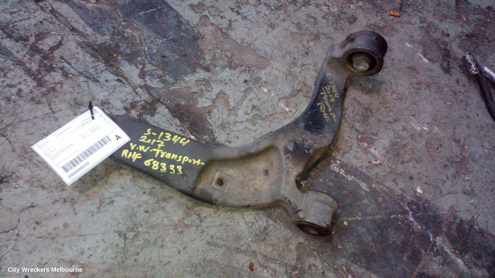 VOLKSWAGEN TRANSPORTER RIGHT FRONT LOWER CONTROL ARM, T6, 07/2015 - 08/2024