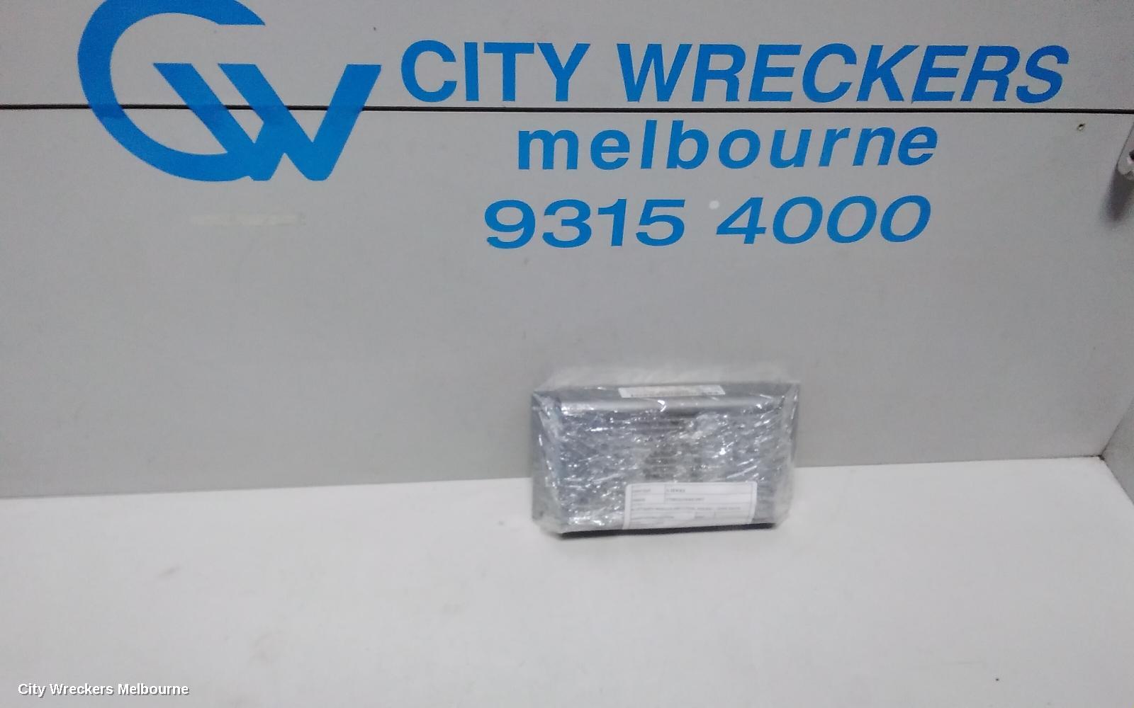 BMW 5 SERIES RADIO/CD/DVD/SAT/TV, BLUETOOTH MODULE***USE ECU PART TYPE***