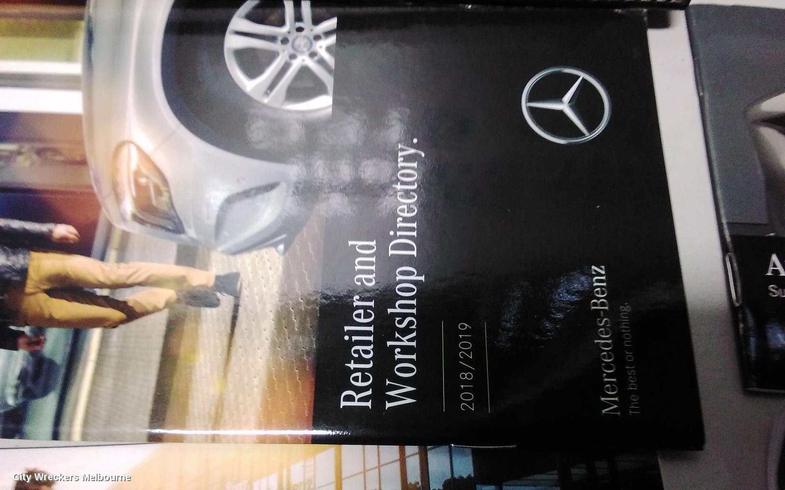 BMW 5 SERIES OWNERS HANDBOOK, E60, DIESEL, 10/2003 - 04/2010