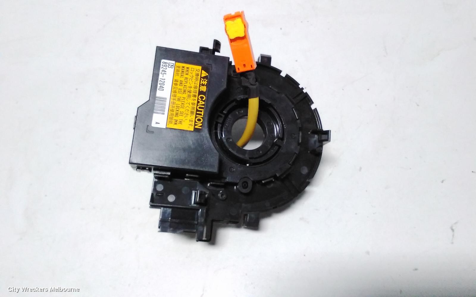 TOYOTA CAMRY AIRBAG MODULE/SENSOR, CLOCKSPRING, SK36, W/ CONTROLS ON STEERING WHEEL, ORANGE PLUG TYPE, 08/2002 - 05/2006