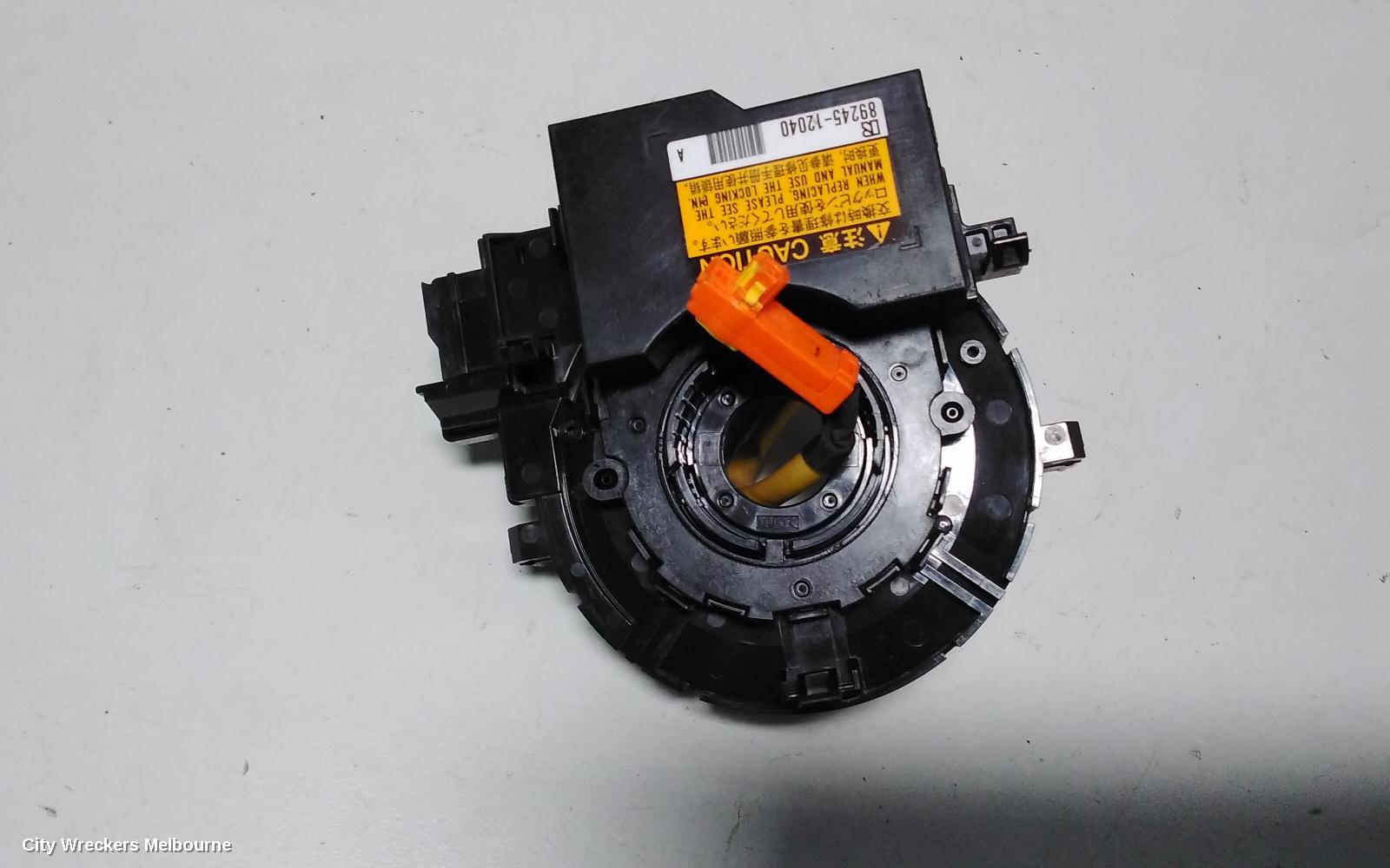 TOYOTA CAMRY AIRBAG MODULE/SENSOR, CLOCKSPRING, SK36, W/ CONTROLS ON STEERING WHEEL, ORANGE PLUG TYPE, 08/2002 - 05/2006