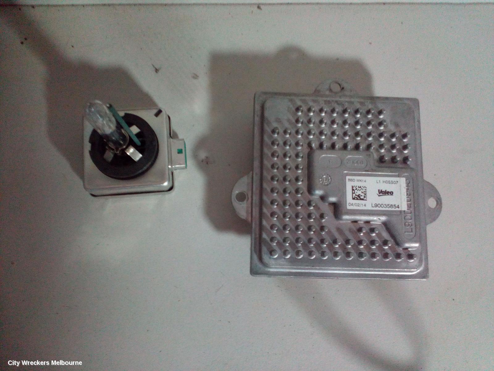 JEEP GRANDCHEROKEE RIGHT HEADLAMP, WK, LAREDO/LIMITED/OVERLAND/SUMMIT, XENON, NON AFS TYPE (LM2), 04/2013 - 09/2016