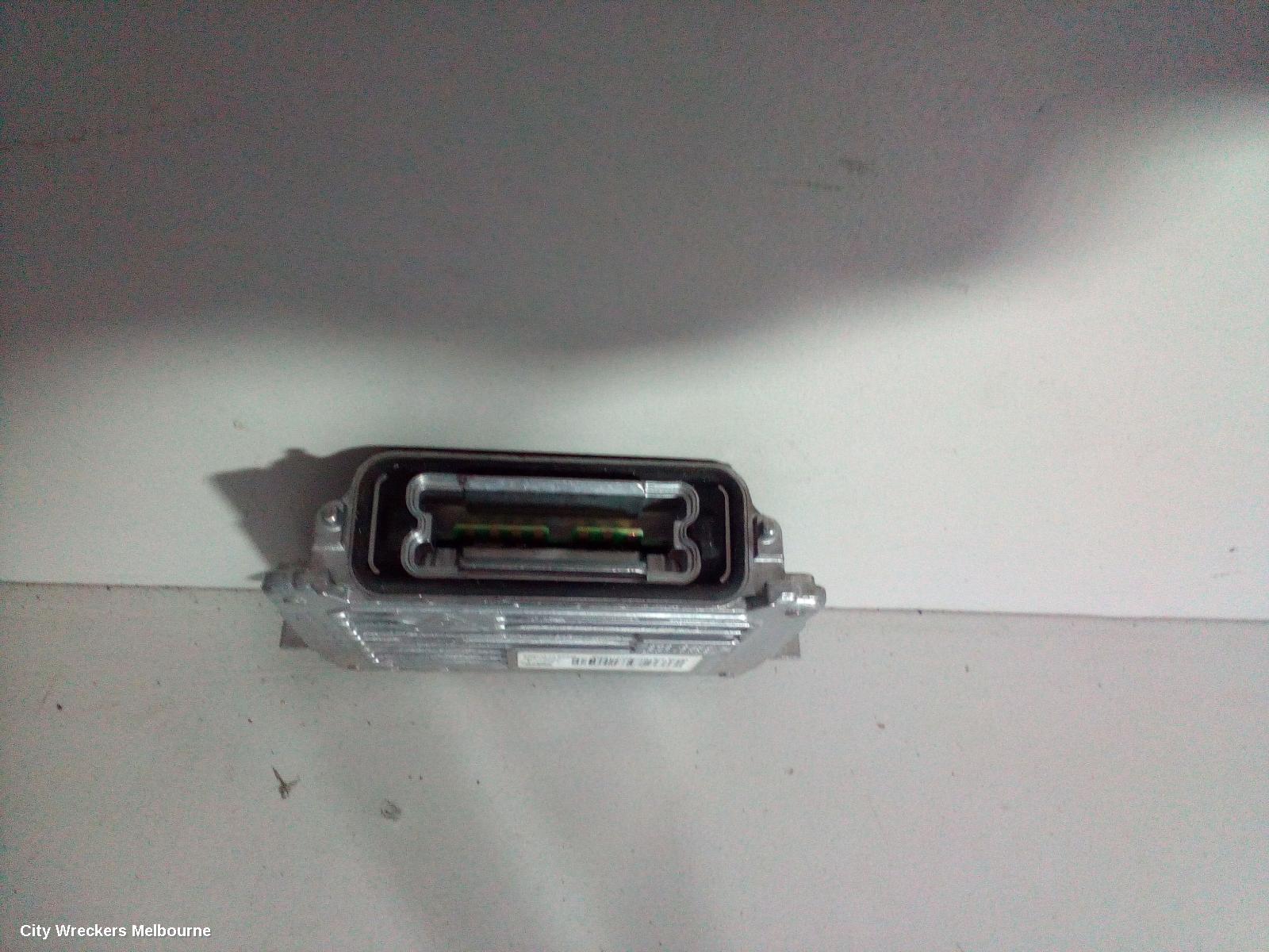JEEP GRANDCHEROKEE RIGHT HEADLAMP, WK, LAREDO/LIMITED/OVERLAND/SUMMIT, XENON, NON AFS TYPE (LM2), 04/2013 - 09/2016