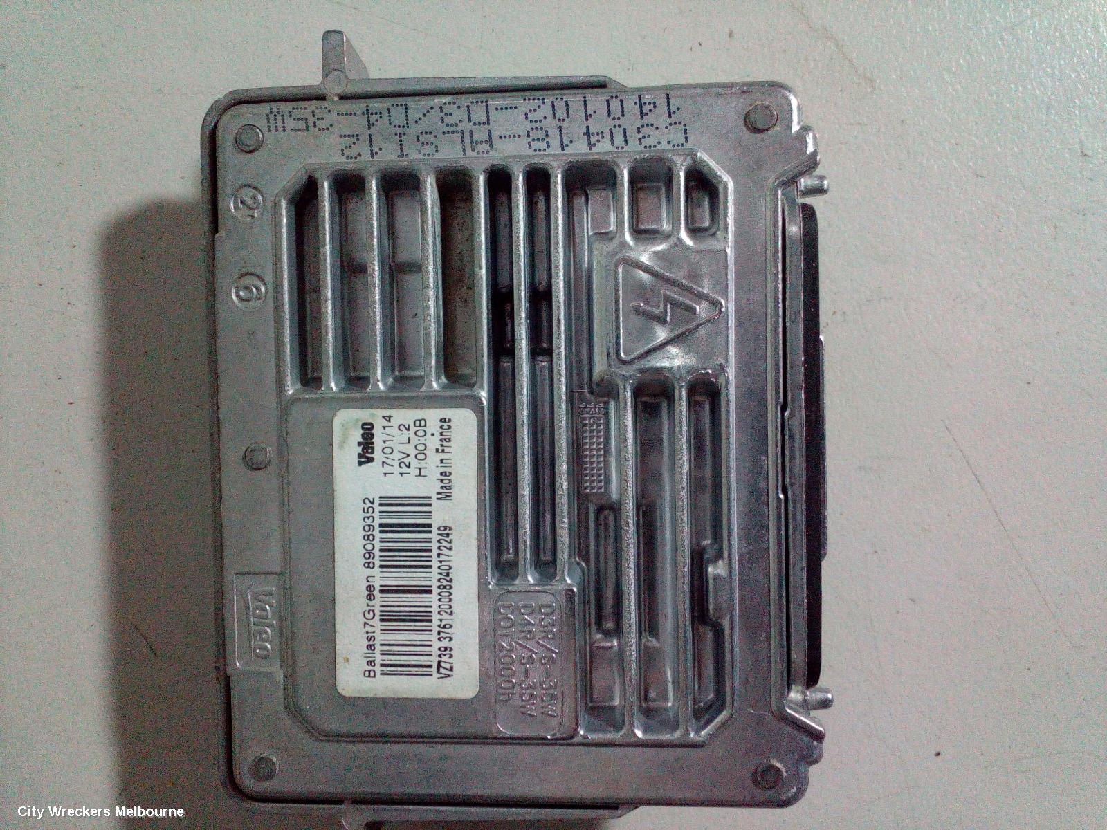 JEEP GRANDCHEROKEE RIGHT HEADLAMP, WK, LAREDO/LIMITED/OVERLAND/SUMMIT, XENON, NON AFS TYPE (LM2), 04/2013 - 09/2016