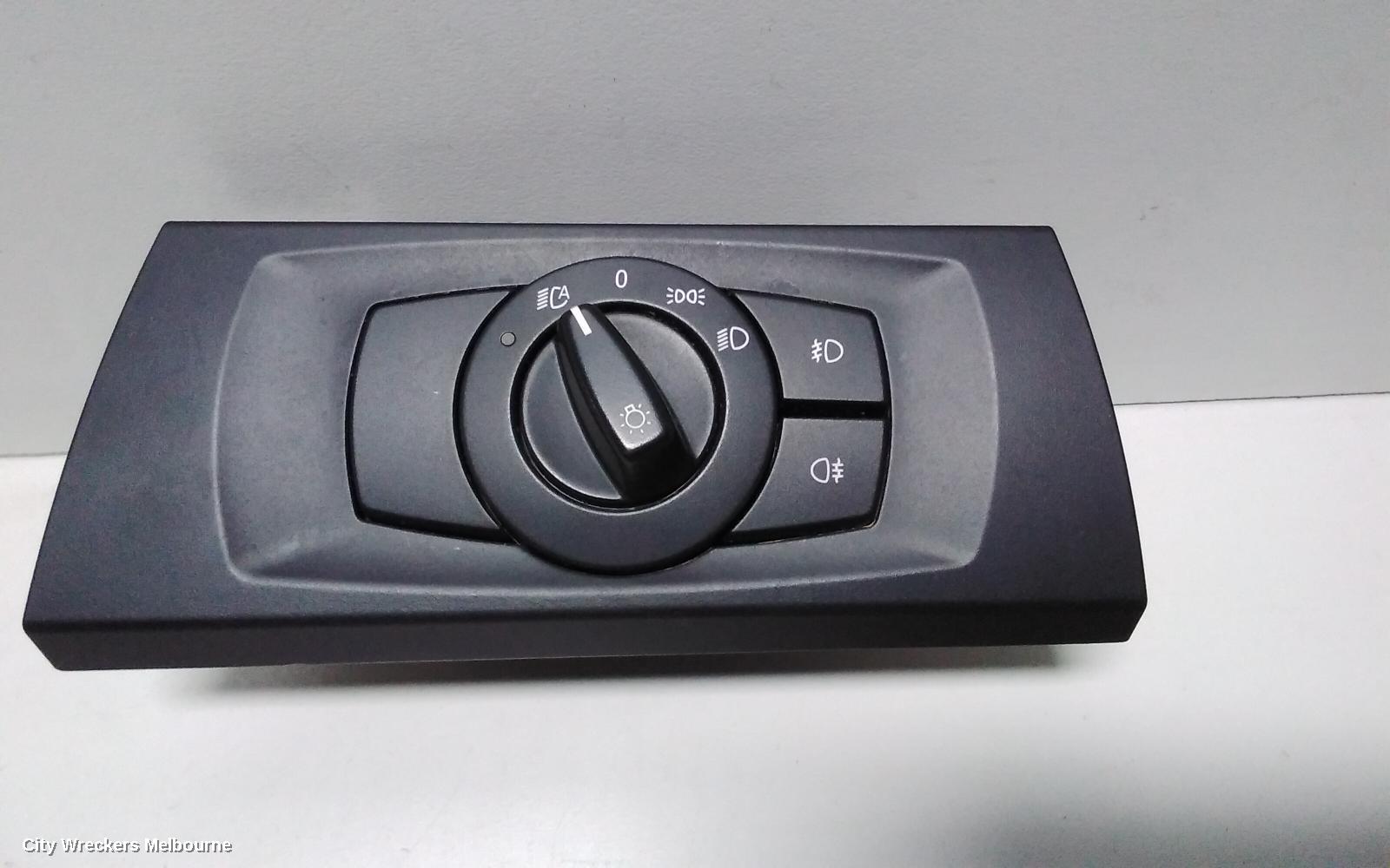BMW 3 SERIES COMBINATION SWITCH, HEADLAMP SWITCH, E90/E91/E92/E93, P/N 693279604, 03/2005 - 08/2008