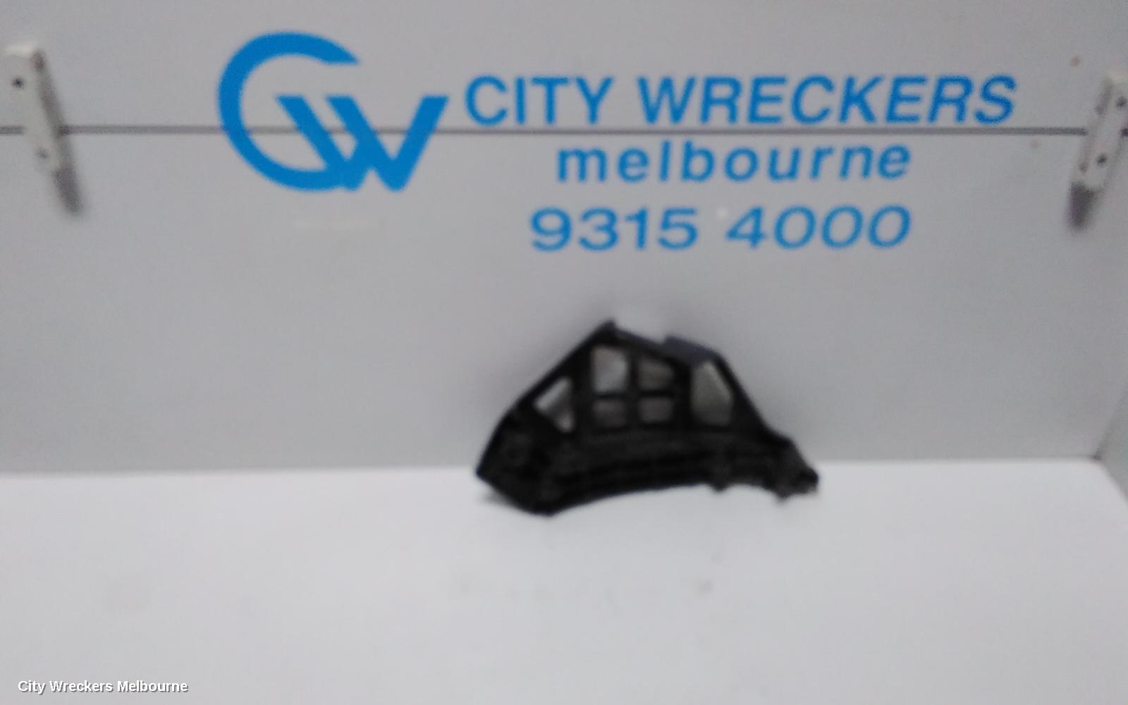 TOYOTA COROLLA, ZRE182R 10/2012 - 06/2018, BAR SLIDER LHF: 68375