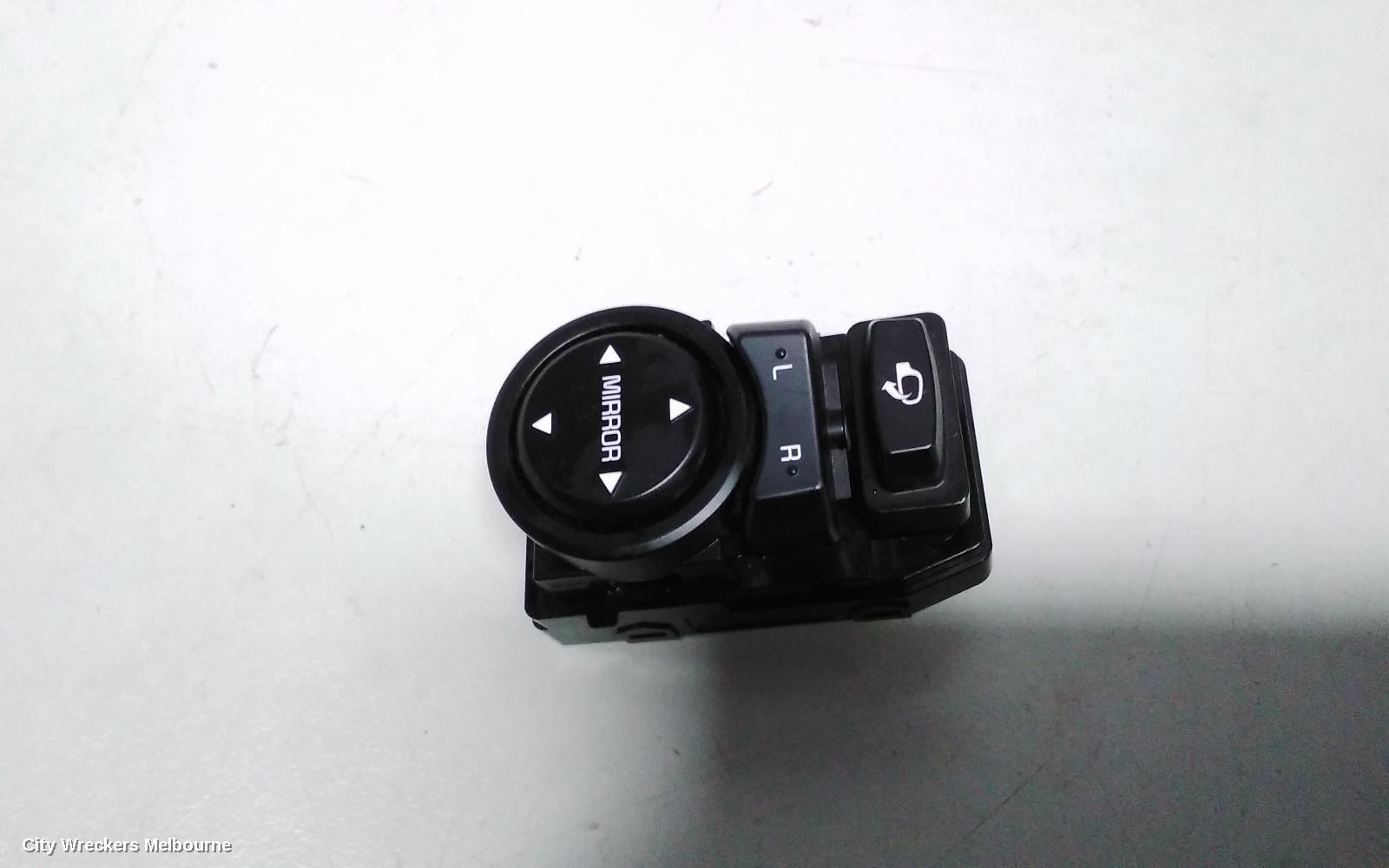 KIA PICANTO, JA, 05/2017 ONWARDS, MIRROR SWITCH: 68383