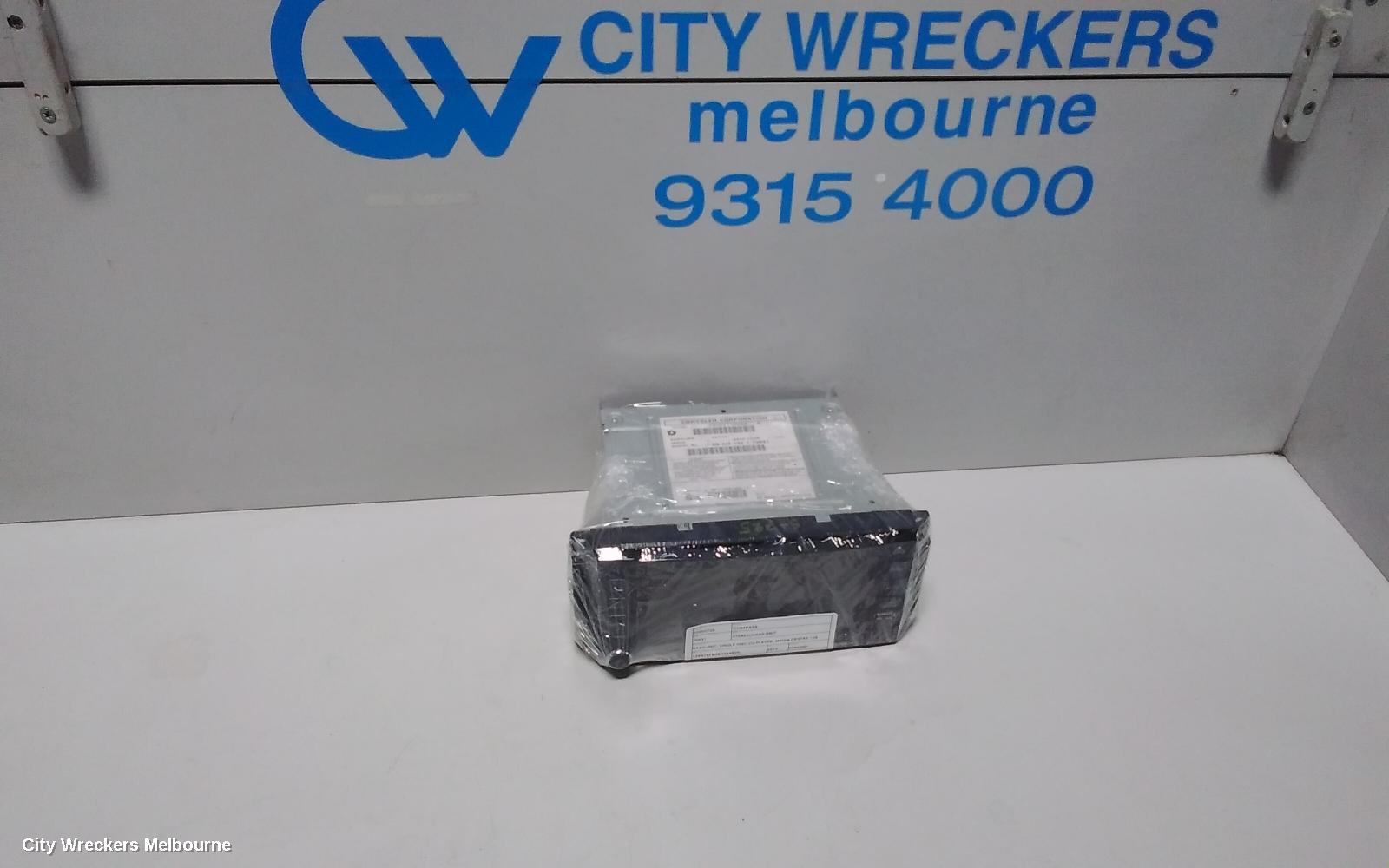 JEEP COMPASS RADIO/CD/DVD/SAT/TV, HEAD UNIT, SINGLE DISC CD PLAYER, MEDIA CENTRE 135 (REL), MK, 07/2011 - 12/2016