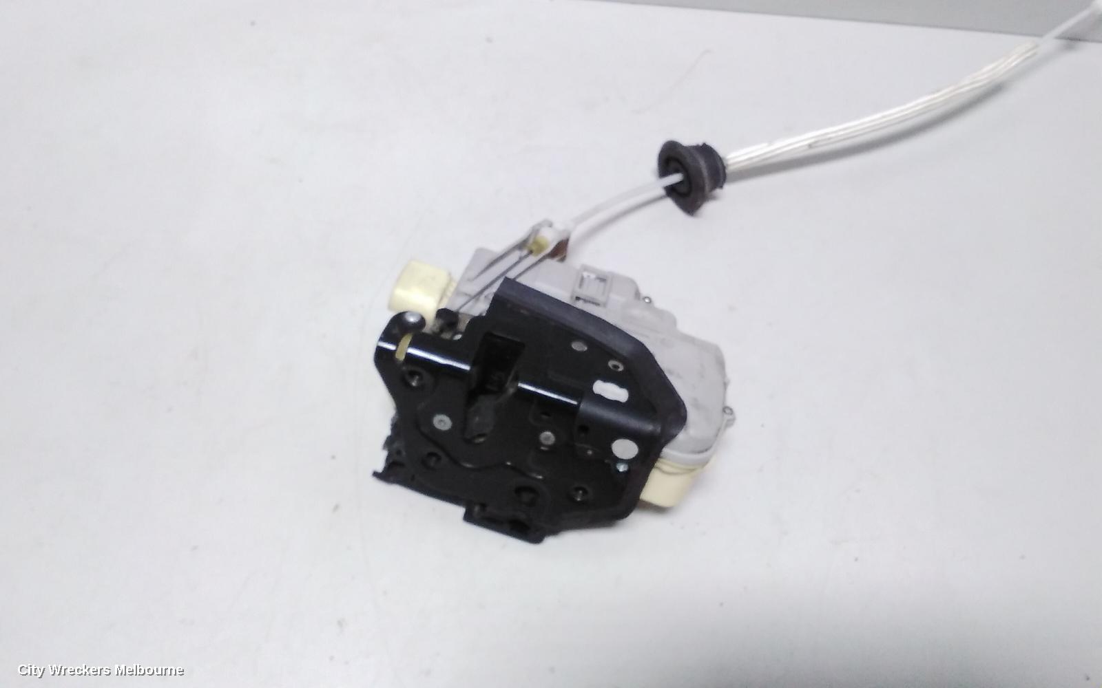 AUDI Q7 DOOR/BOOT/GATE LOCK, RIGHT FRONT DOOR LOCK, 4L, P/N 3C2837016A, 09/2006 - 11/2009