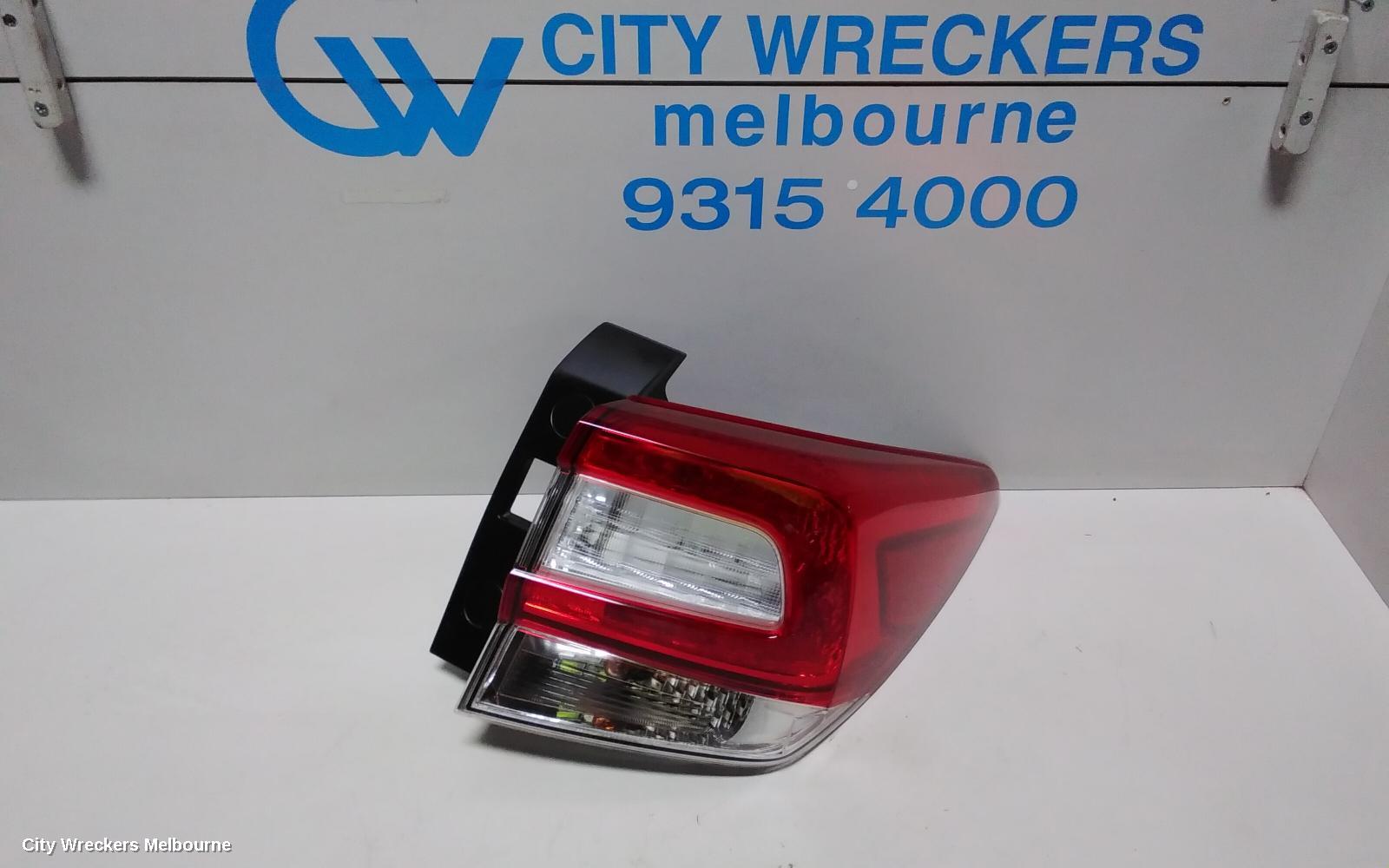 SUBARU IMPREZA RIGHT TAILLIGHT, G5, W/ CHROME INSERT TYPE, HATCH, 11/2016 - 02/2020