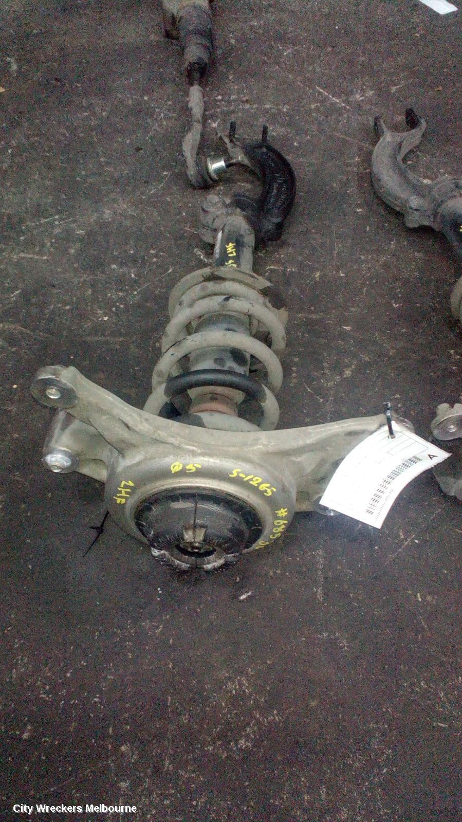 AUDI Q5 LEFT FRONT STRUT, Q5, 8R, 2.0, DIESEL, 03/2009 - 10/2012