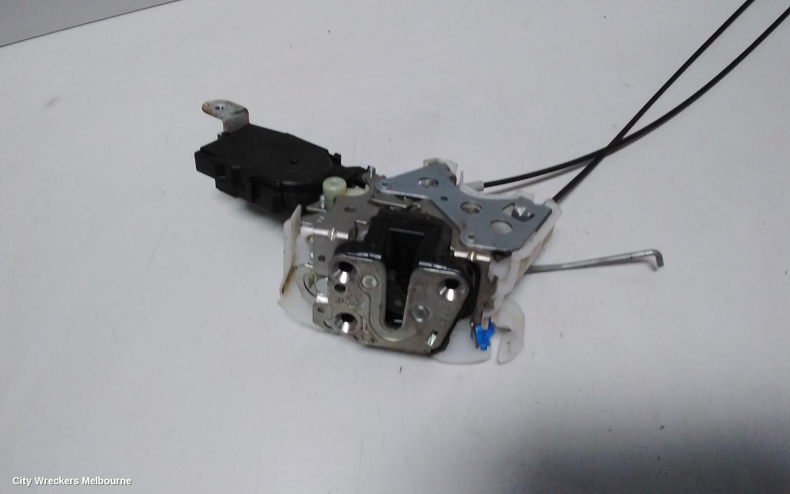 SUBARU FORESTER DOOR/BOOT/GATE LOCK, RIGHT FRONT DOOR LOCK, 06/2005 - 02/2008