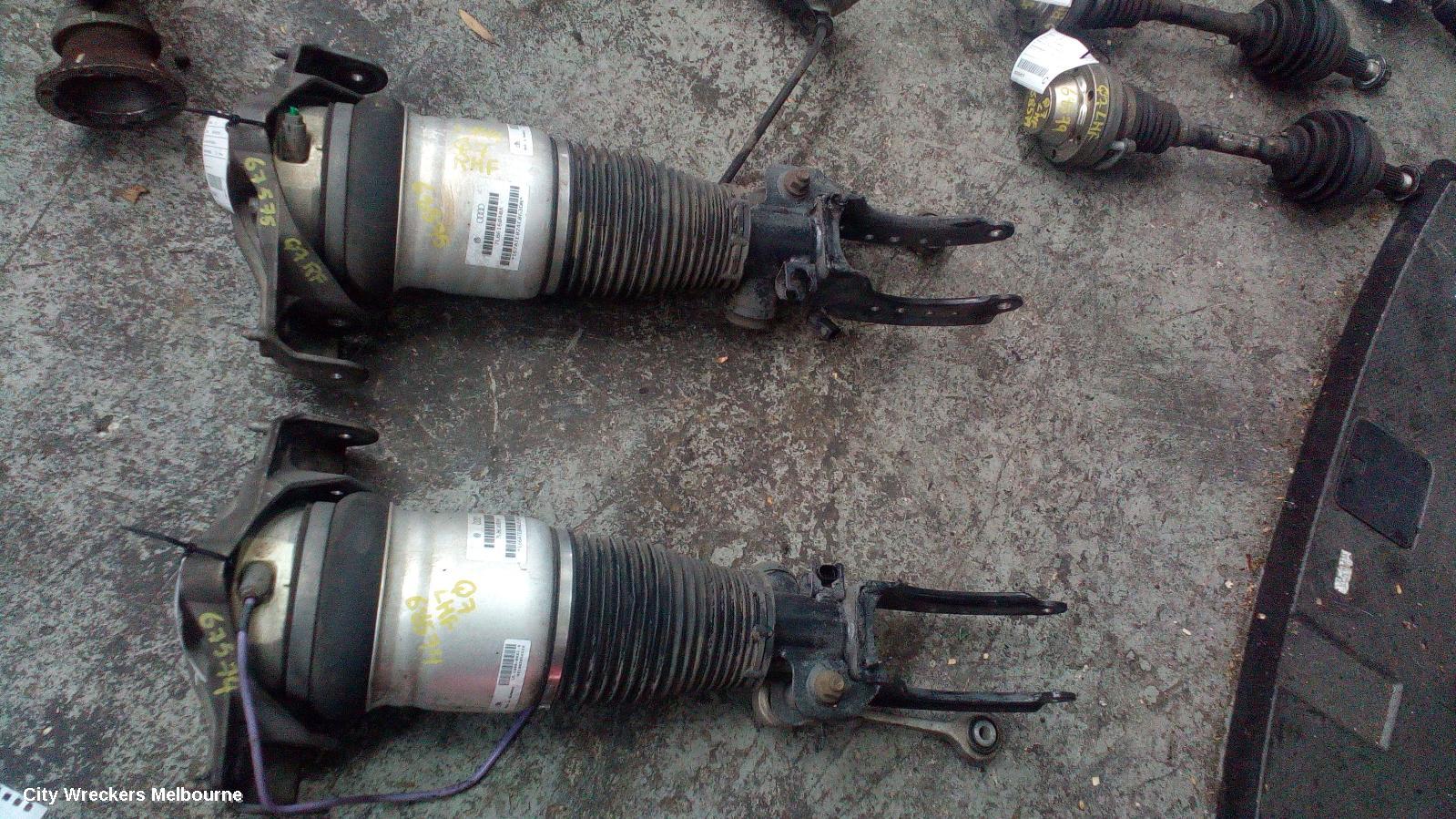 AUDI Q7 LEFT FRONT STRUT, 4L, AIRBAG TYPE, 09/2006 - 08/2015