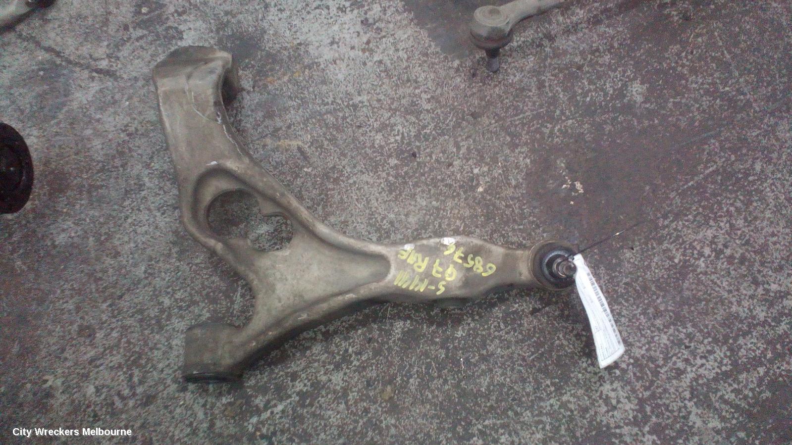 AUDI Q7 RIGHT FRONT LOWER CONTROL ARM, 4L, 09/2006 - 04/2010