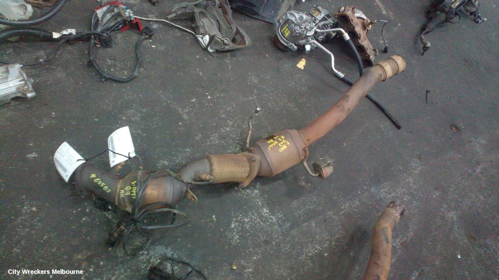 AUDI Q7 CATALYTIC CONVERTER, UNDER CAR-CAT TYPE, 4.2, PETROL, BAR CODE, LH SIDE, 4L, 09/2006 - 08/2010
