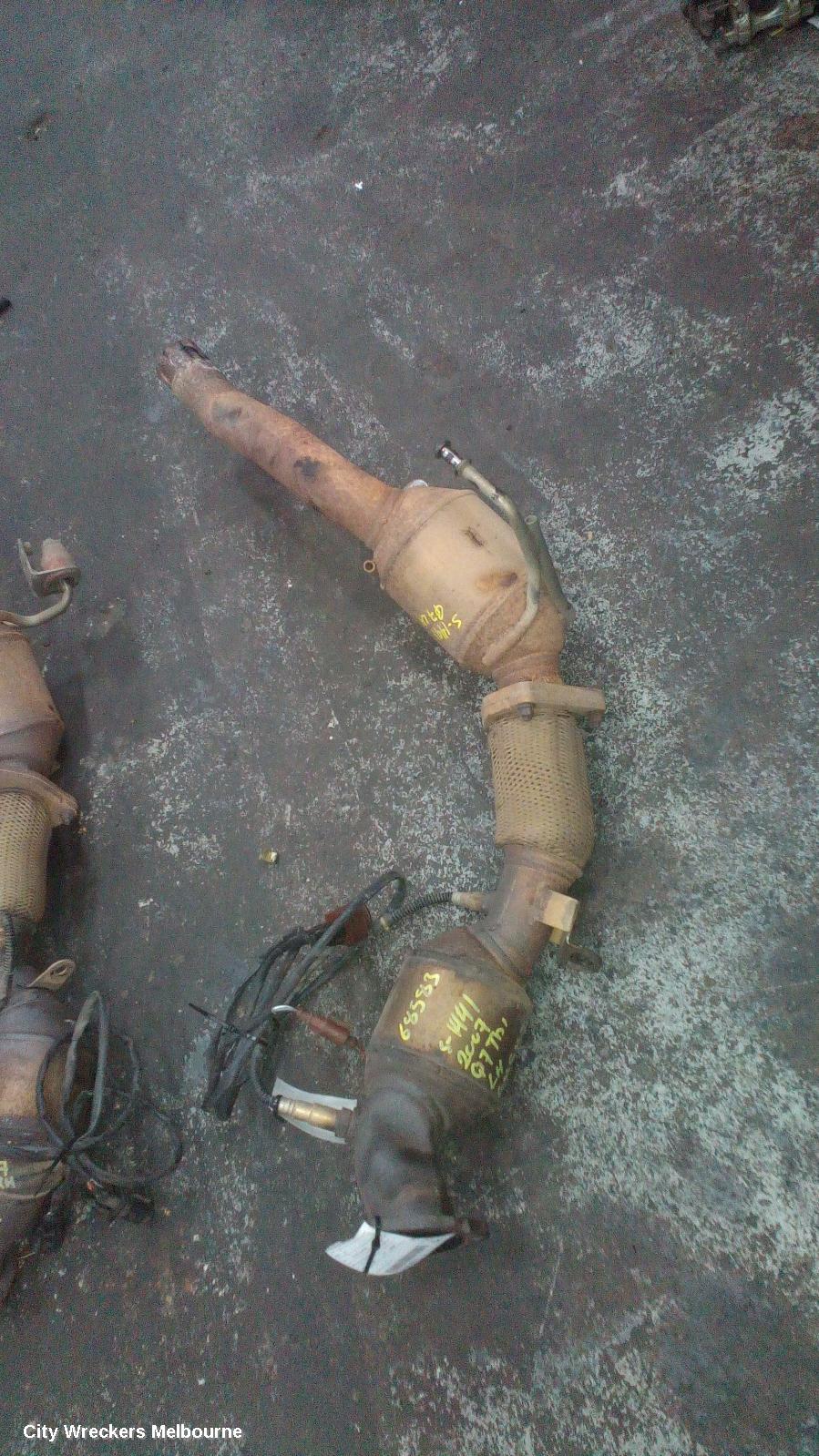 AUDI Q7 CATALYTIC CONVERTER, UNDER CAR-CAT TYPE, 4.2, PETROL, BAR CODE, RH SIDE, 4L, 09/2006 - 08/2010
