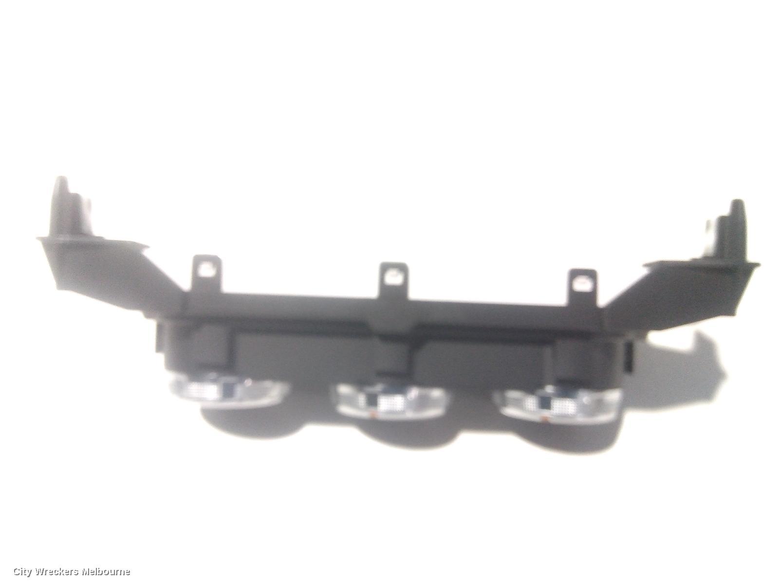 MAZDA CX3 HEATER/AC CONTROLS, DK, CLIMATE CONTROL TYPE, 03/2015 ONWARDS