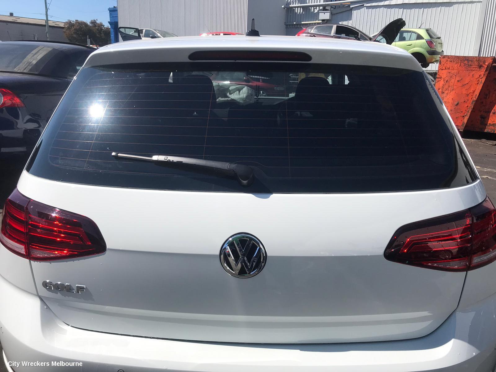 VOLKSWAGEN GOLF LEFT FRONT DOOR, GEN 7, 5DR HATCH, 12/2012 - 08/2020