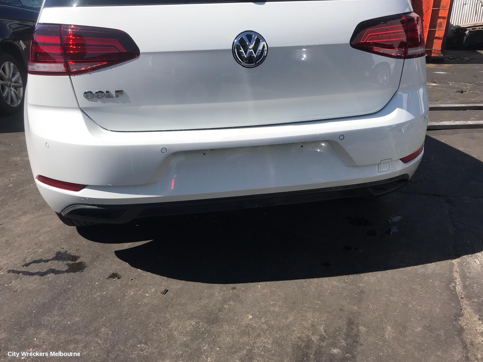 VOLKSWAGEN GOLF LEFT FRONT DOOR, GEN 7, 5DR HATCH, 12/2012 - 08/2020