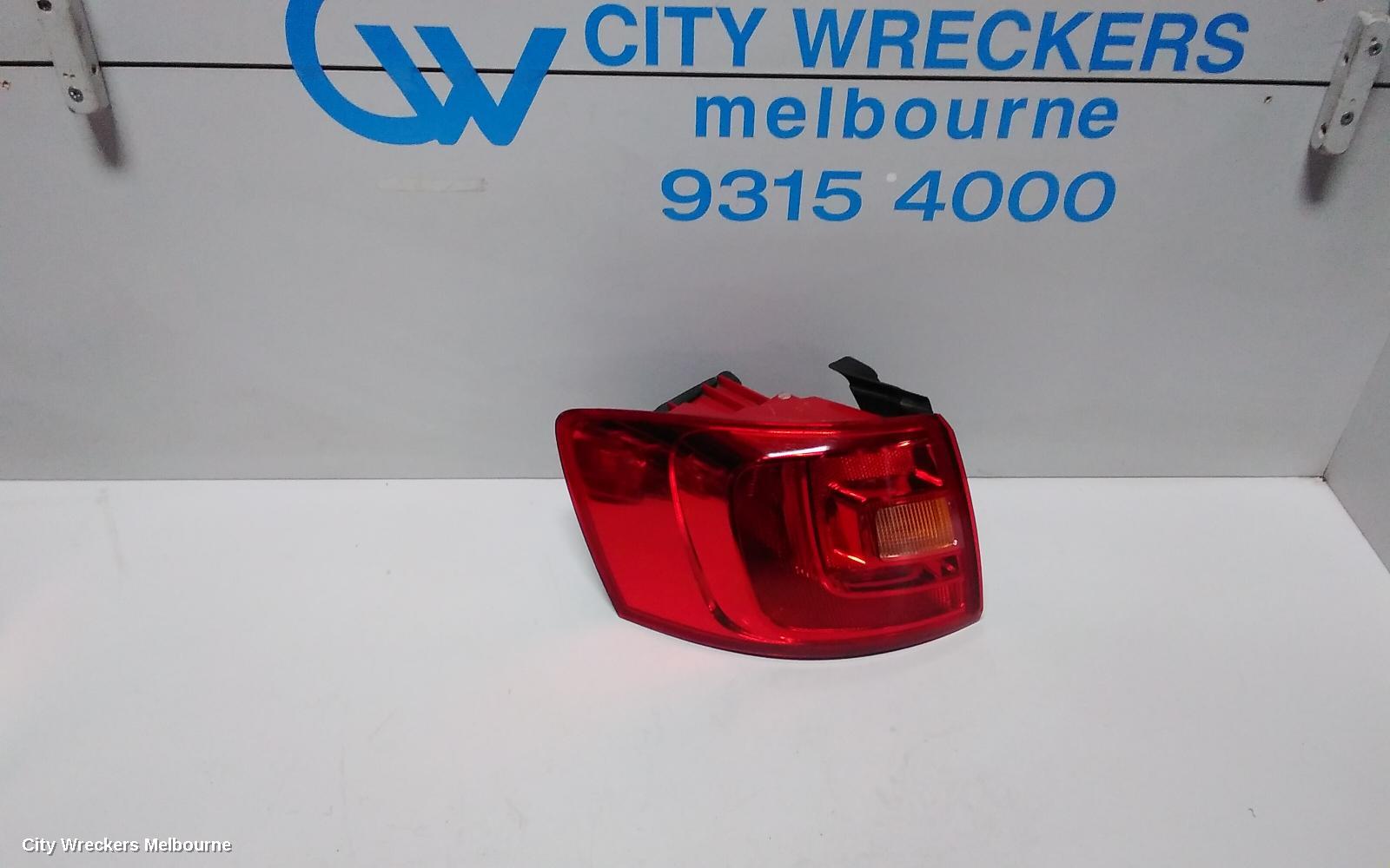 VOLKSWAGEN JETTA LEFT TAILLIGHT, 1B, 02/2011 - 10/2014