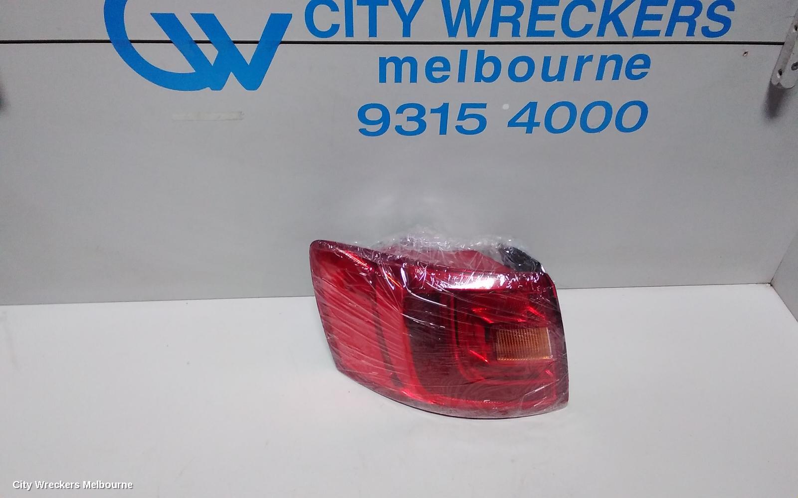 VOLKSWAGEN JETTA LEFT TAILLIGHT, 1B, 02/2011 - 10/2014