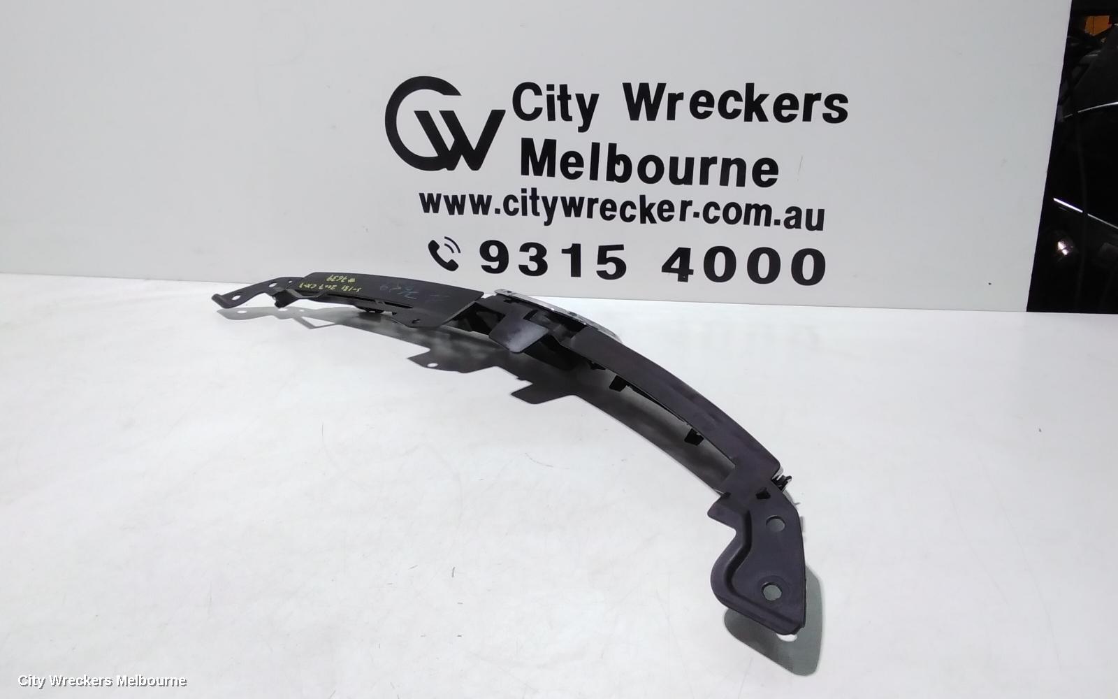 MAZDA CX7 GRILLE, RADIATOR GRILLE, ER, 11/2006 - 09/2009